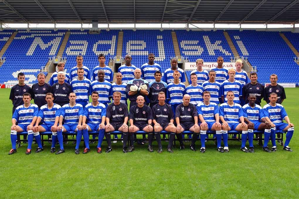 Andy Evans Photos Reading Football Club Team Photograph 2005 At The Madejski Stadium Berkshire England Picture Print (18"x12")