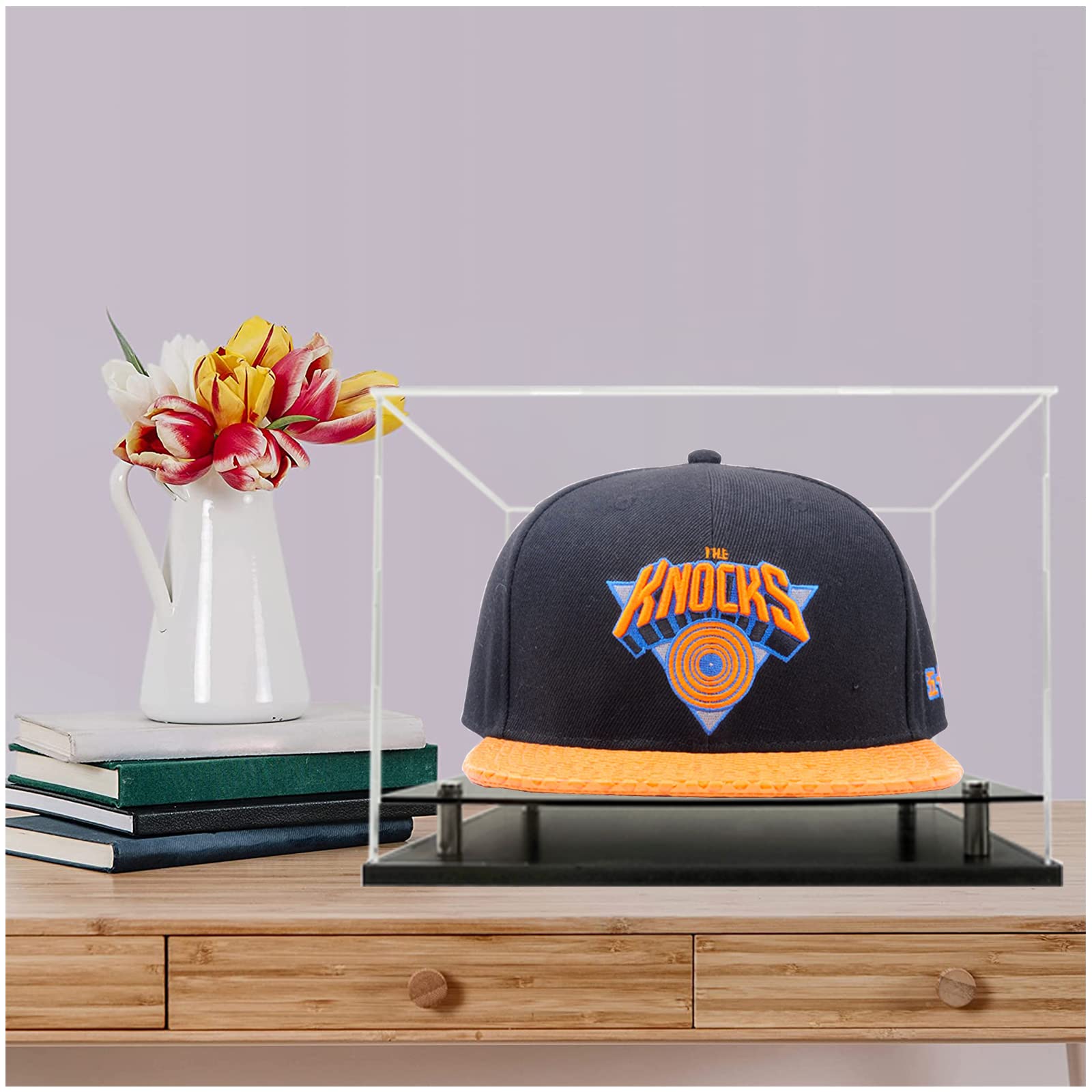 Vitrina transparente para béisbol, soporte acrílico para gorras de béisbol, fútbol o gorras Snapback, mini casco. Vitrina de gorra de béisbol con base de metal (montable)