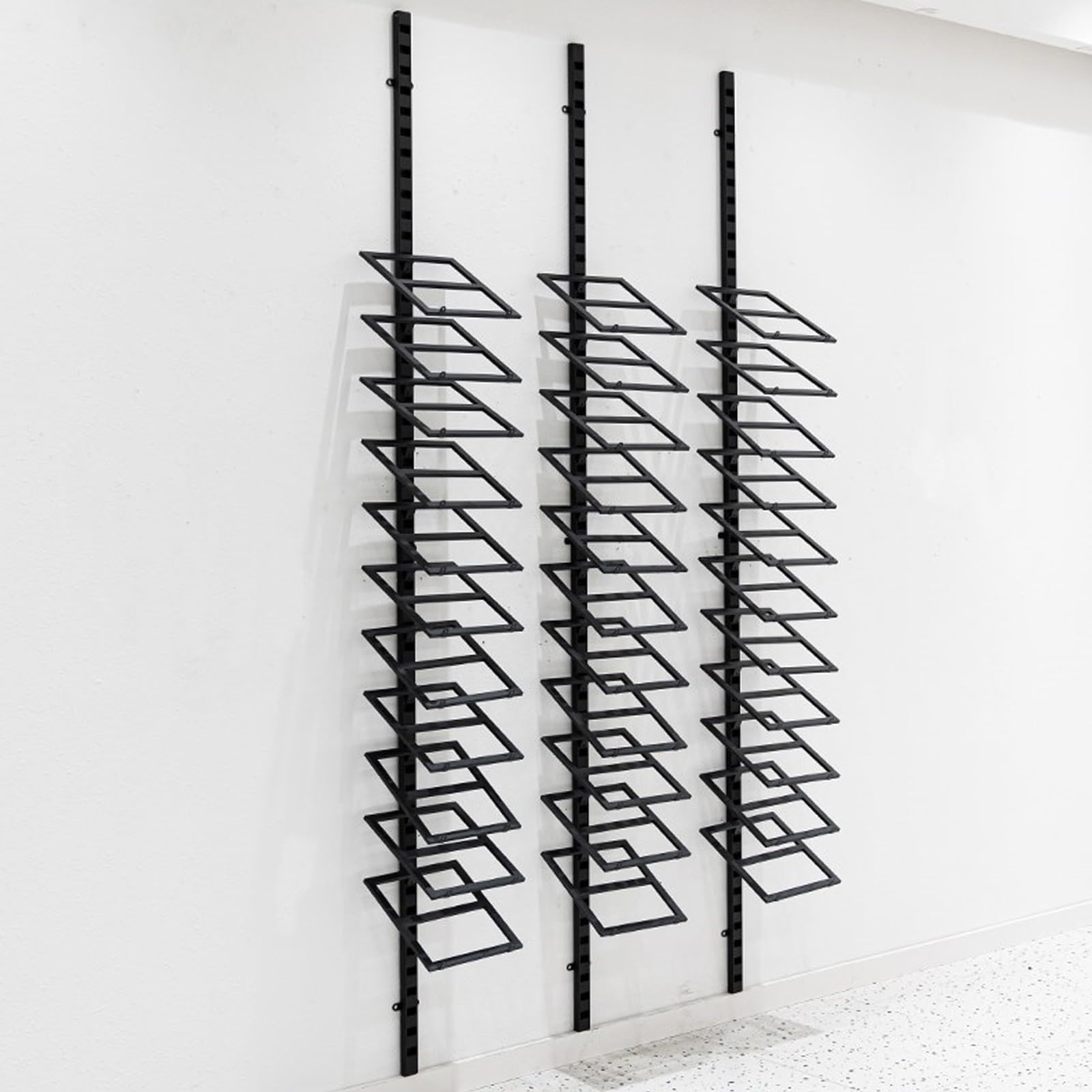 Estante resistente de la exhibición de la teja del montaje en pared, estante de la muestra de la porcelana del metal para la tienda de los materiales de construcción, organizador de almacenamiento rob