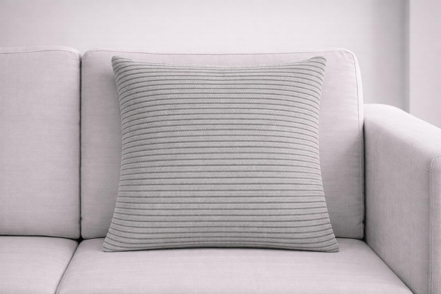 Seechoo Corduroy Cushion Covers Set of 2, Large Sofa Cushion Covers 55x55cm (22x22 Inch), Soft Ribbed Decorative Cushion Covers for Sofa, Living Room and Bedroom (Grey)