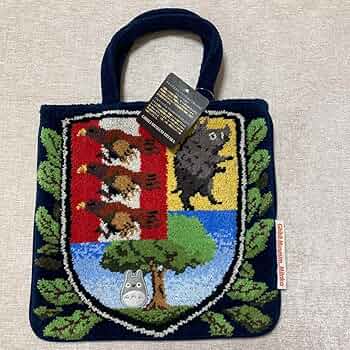 ジブリ美術館オリジナル 紋章シェニール織バッグ（紺） Amazon.co.jp: ジブリ美術館限定 紋章バッグ シェニール織 紺