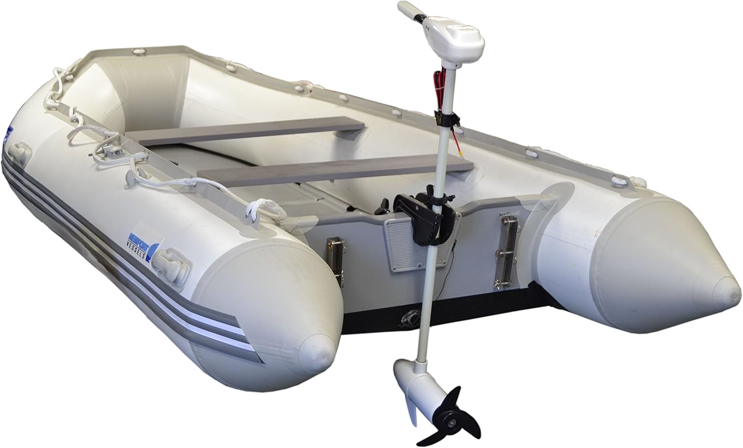 "Newport Vessels L-Series 62lb Thrust Transom Mounted Saltwater Electric Trolling Motor w/ LED Battery Indicator (40"" Shaft)" (23M1000097): Sports & Outdoors