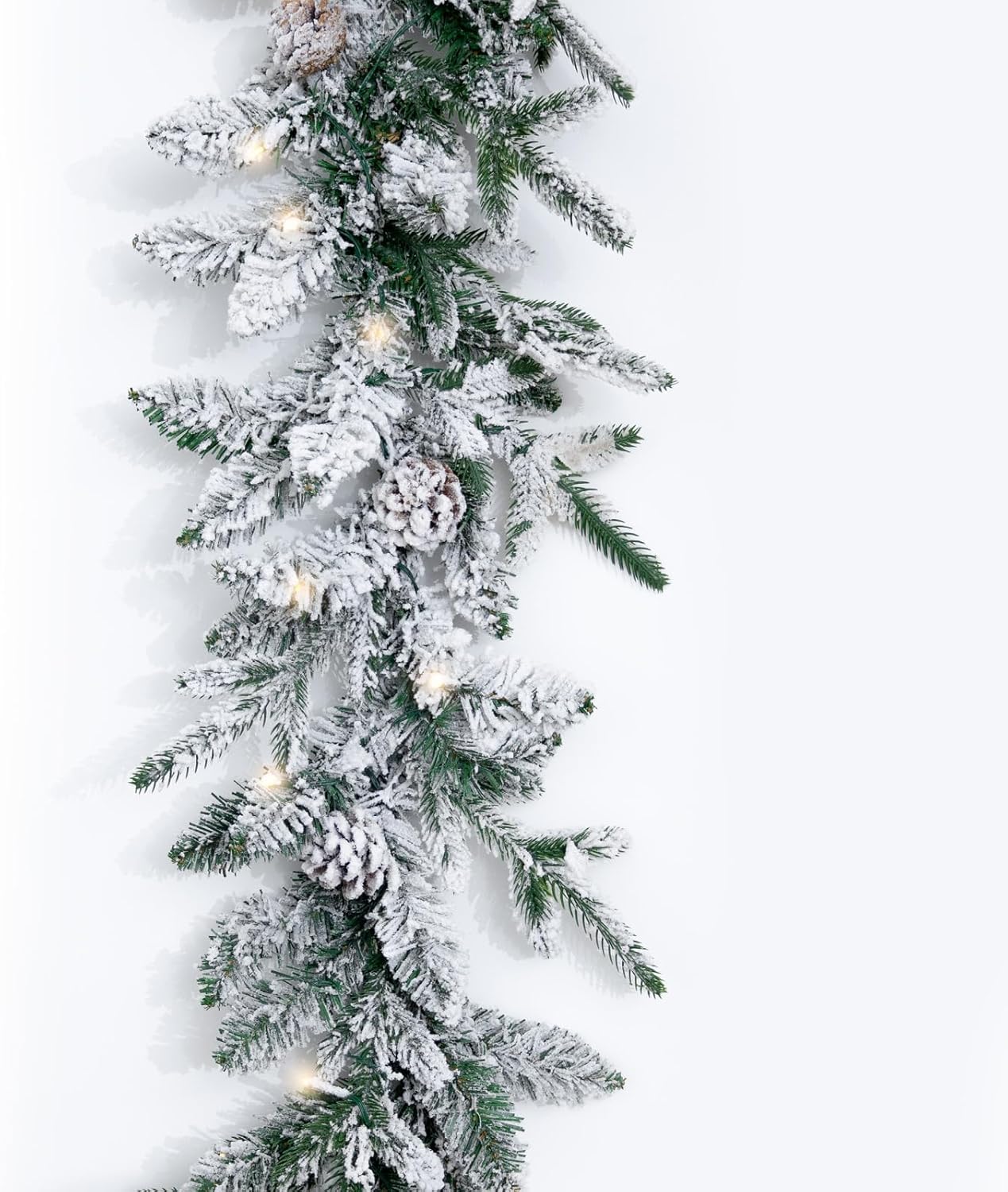 Guirlande de Noël artificielle 2,7m Norfolk avec 50 LED blanc chaud