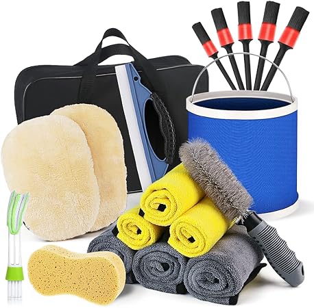 Amazon Amazon限定ブランド 洗車セット 19点 洗車用品 洗車グッズ 拭き上げ用 高密度タオル 6枚 洗車ブラシ 豚毛 5本 ムートングローブ 2個 ホイールブラシ 1個 水切りブレード 1個 エアコンクリーナー 1個 洗車スポンジ 1個 バケツ 1個 収納バッグ付き 洗車用具