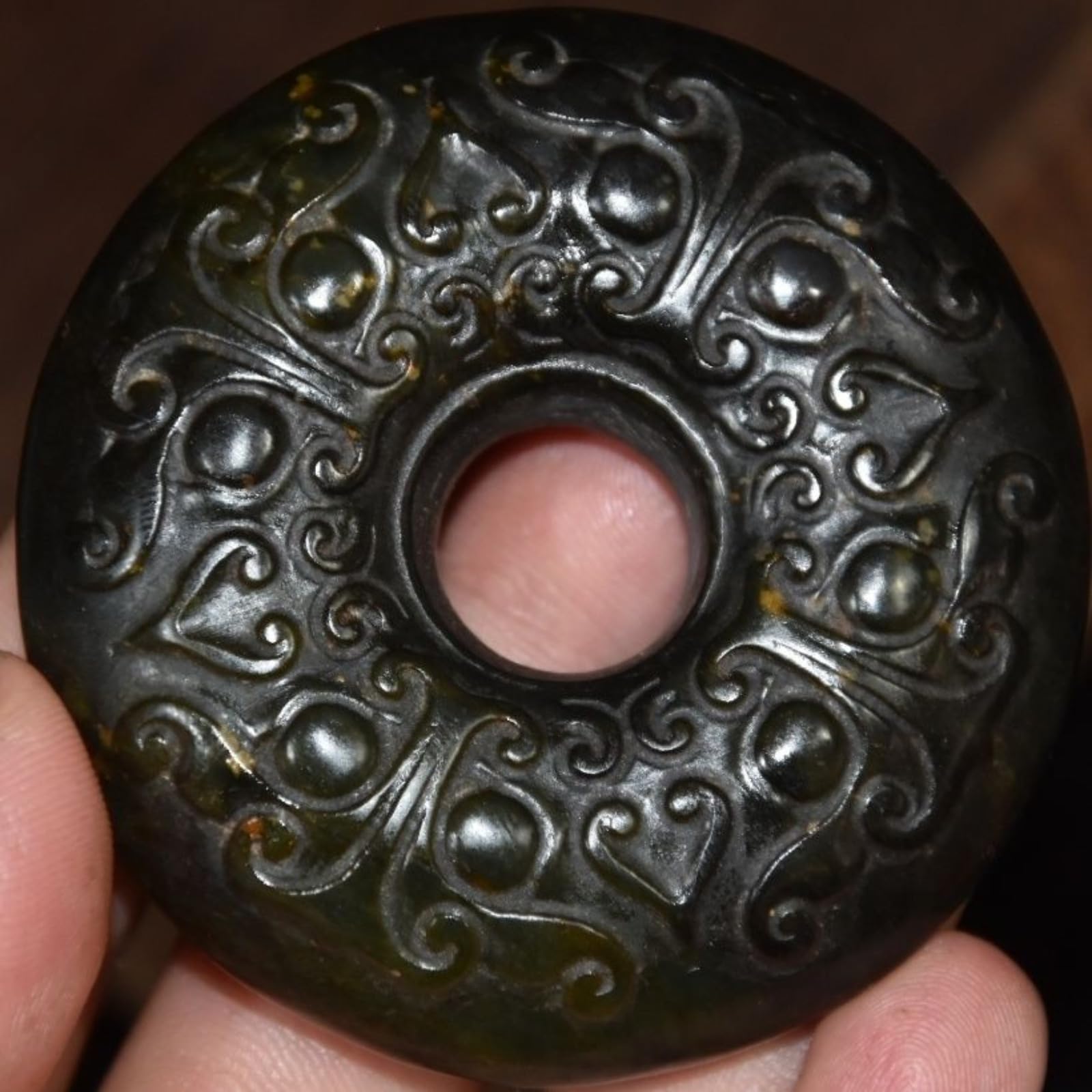 Météorite naturelle en fer Hongshan de 6 cm pour une décoration zen et mystique