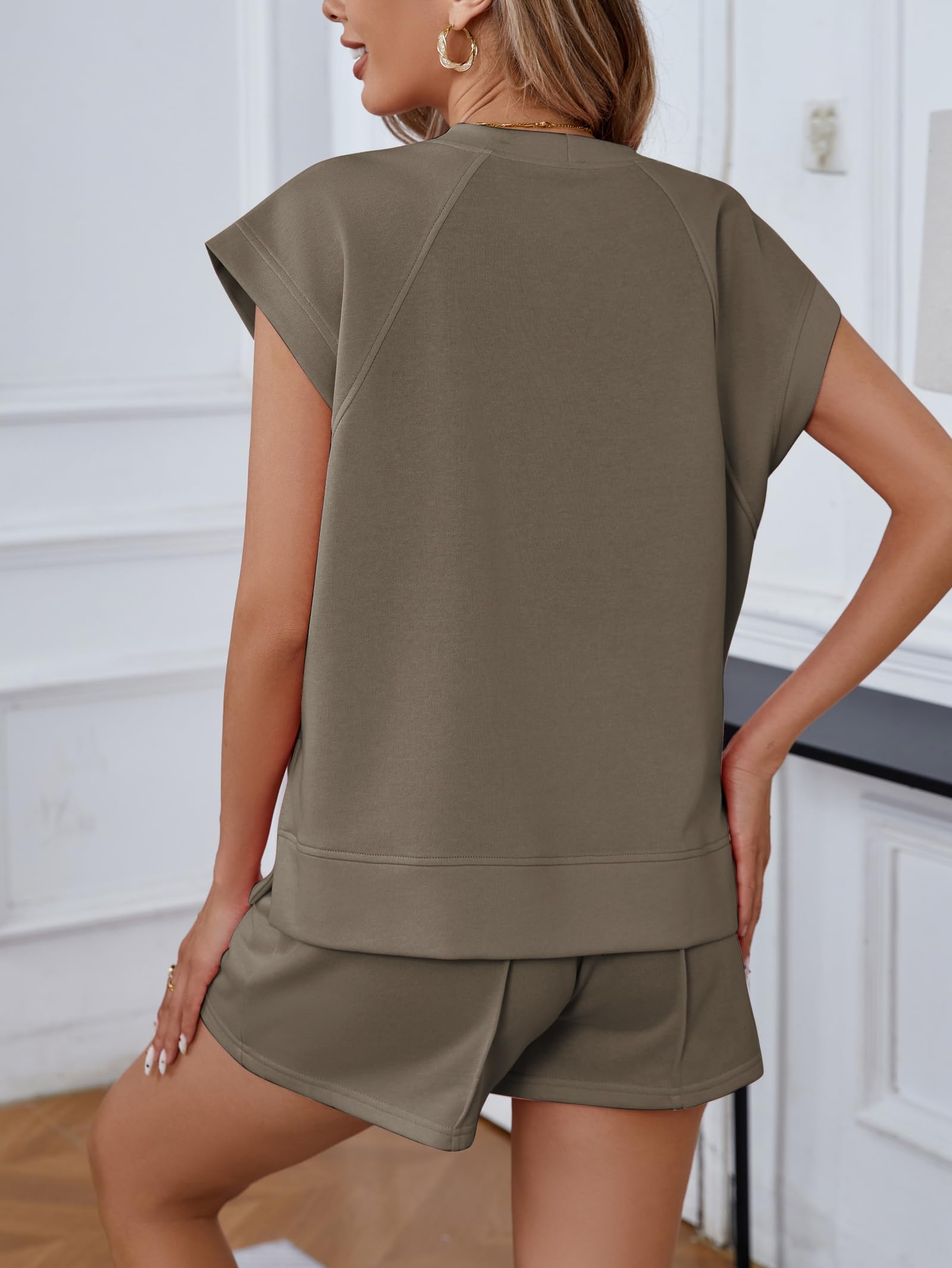 Famulily Conjunto de chándal de manga corta para mujer, cuello redondo, camisa con abertura lateral y pantalones cortos con costuras pellizcadas, conjunto de verano, tallas S-XL