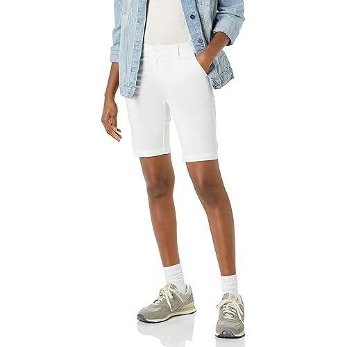 Amazon Essentials Women's Mid-Rise Slim-Fit 10" Inseam Bermuda Khaki Short