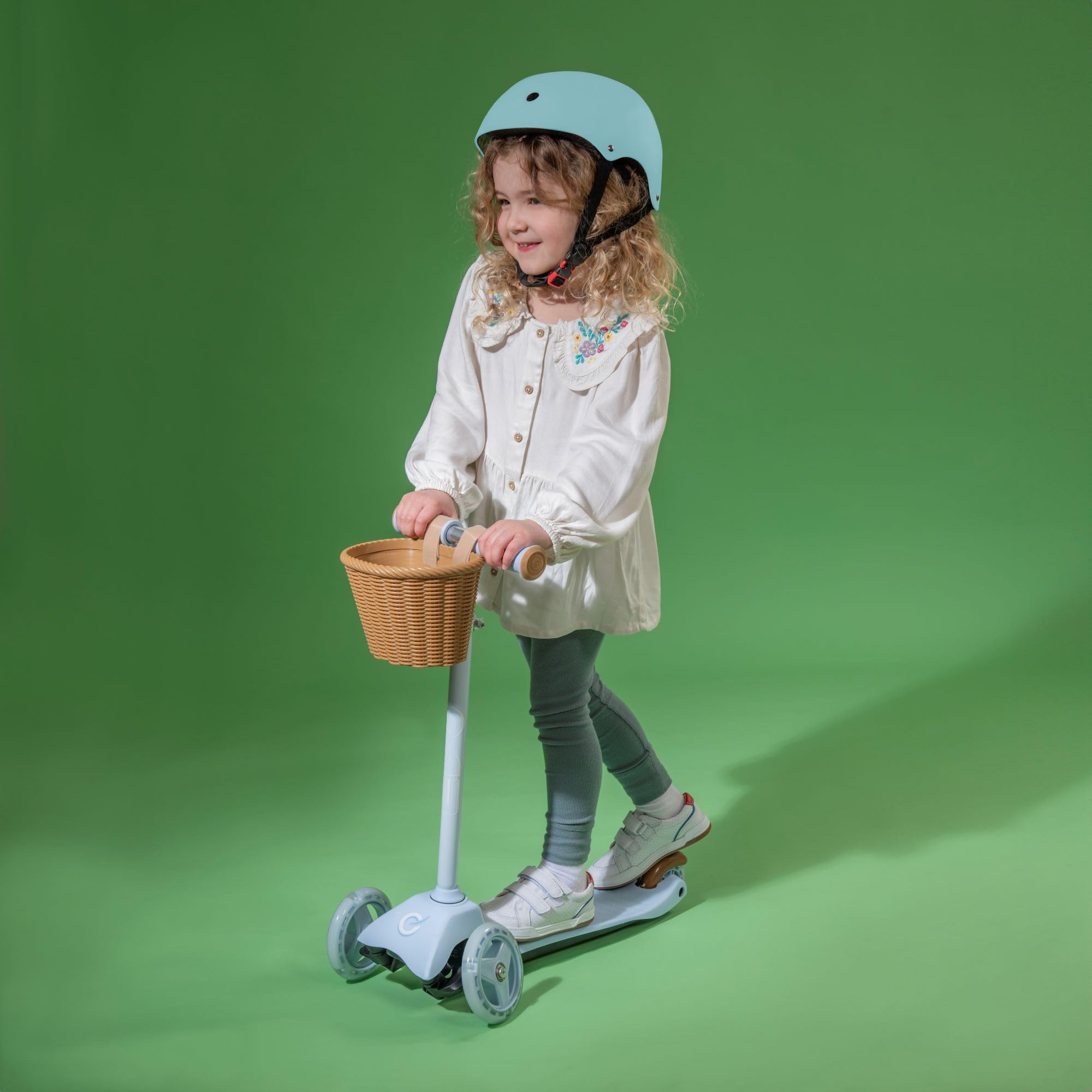 Evo Patinete Mini Cruiser con cesta, azul cielo