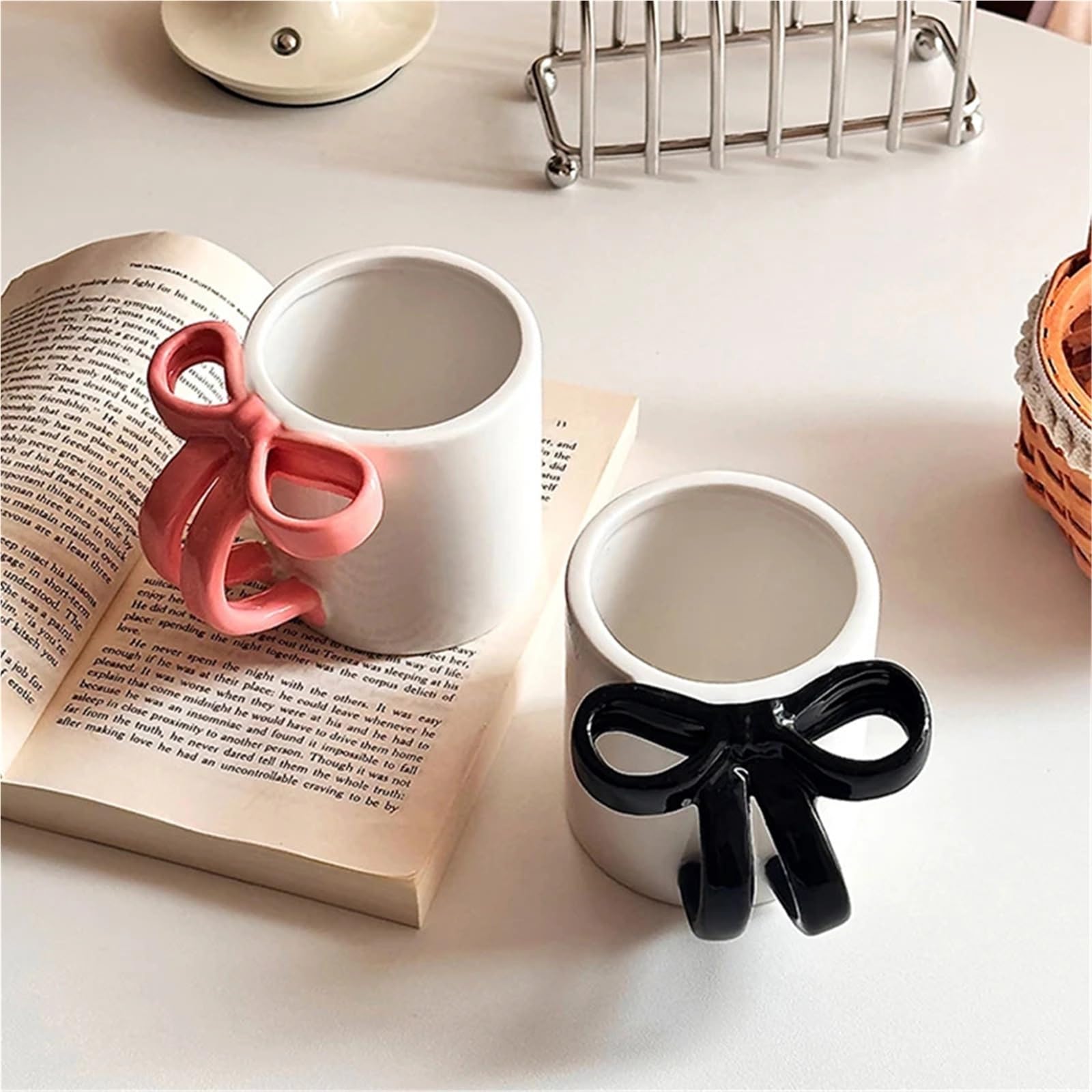 2PCS Bogen Griff Becher Keramik Frühstück Haferflocken Milch Tasse Haushalts Kaffee Tasse Paar Tasse 260ml für Kaffee