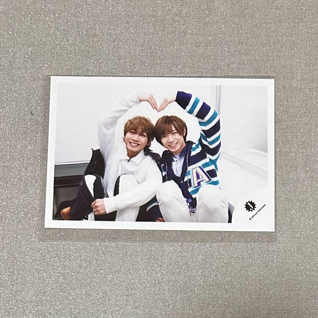 Amazon.co.jp: Travis Japan トラジャ 七五三掛龍也 中村海人 公式写真