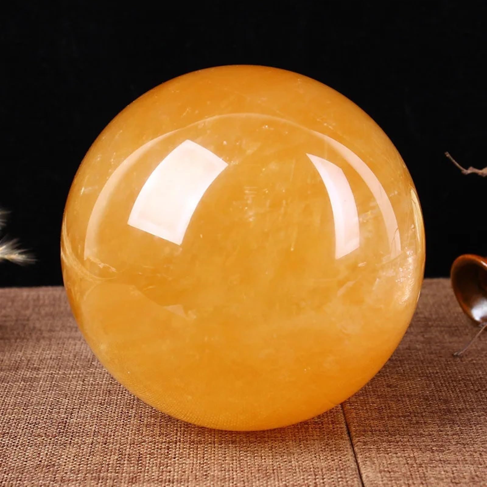 AARTERZZA Iceland Spar Crystal Stone Yellow Calcite Ball Sphere Home Decoration Lovers Gifts 1pcs Ornaments (Size : 60mm)