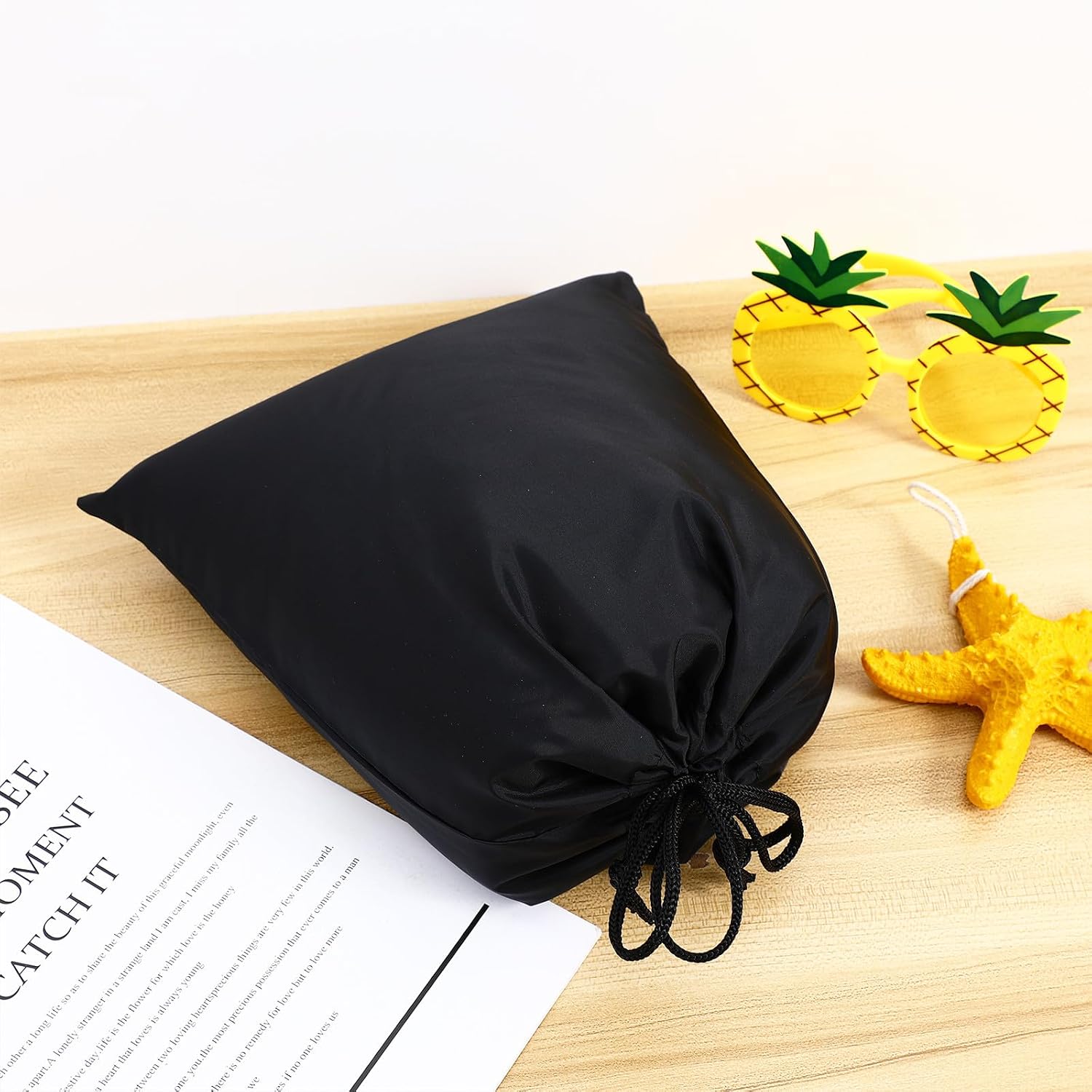 Portable Changing Room Tent Privacy Cover Outdoor Use Black 1.2m with Carry Bag for Beach Swimming Camping Random Color