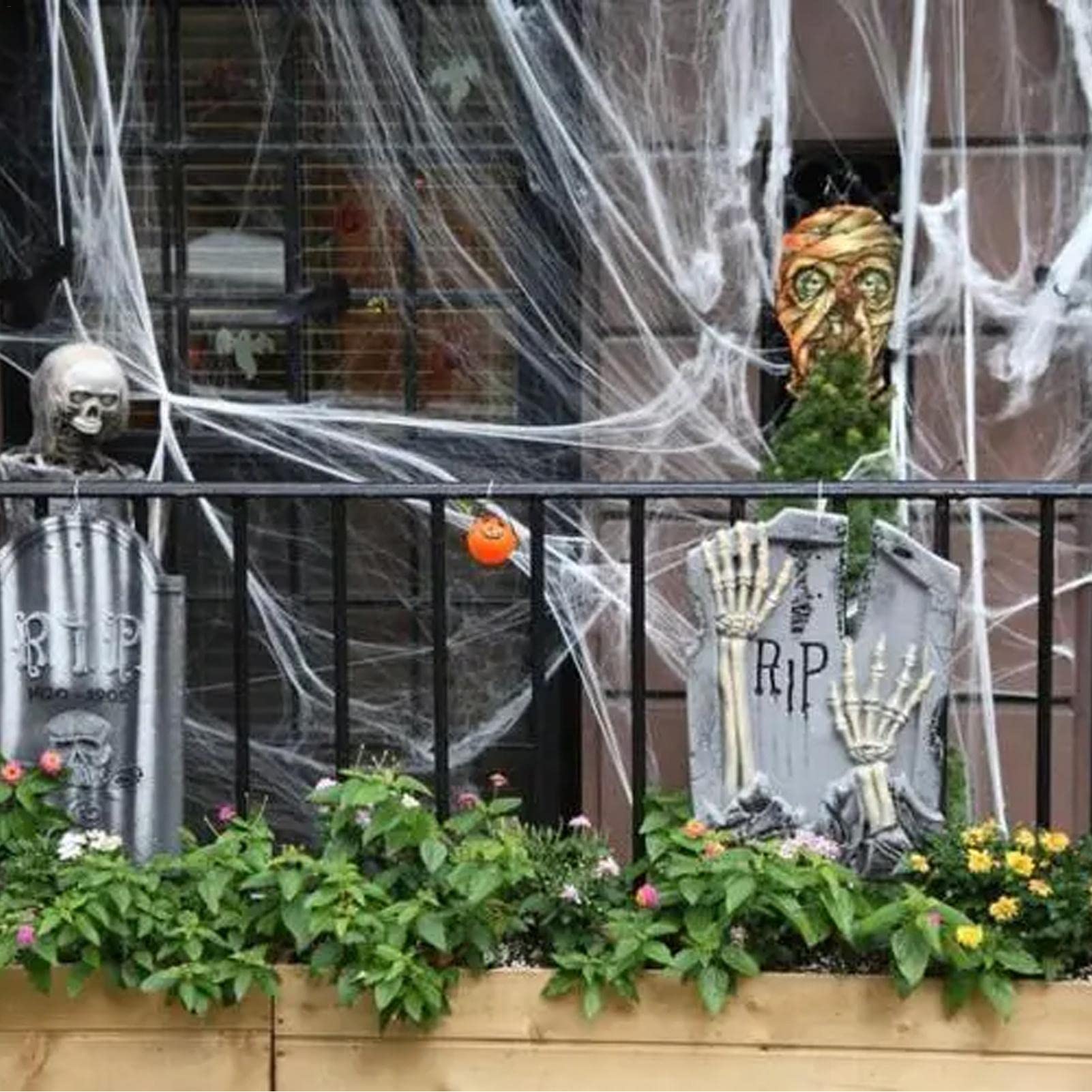 Set di Decorazioni di Halloween con ragnatele spettrali | Ragnatele Elastiche da 100 g con 100 Ragni Finti per Uso Interno ed Esterno