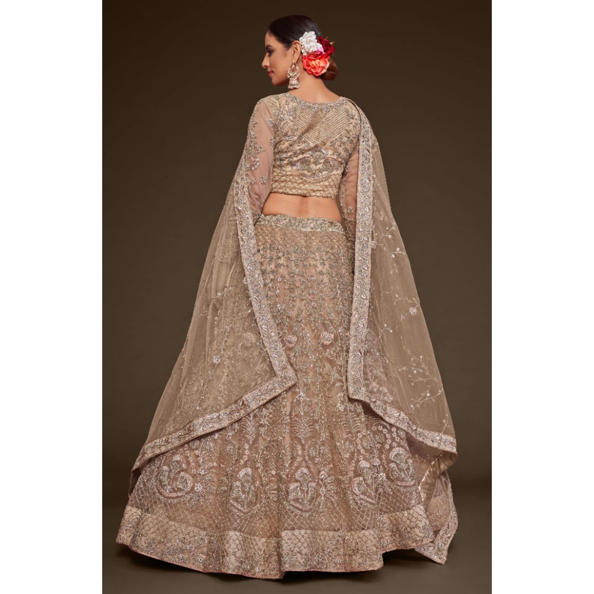Indische pakistanische Designerin Lehengha Choli Ready to Wear Sangeet Function Wear Heavy Choli