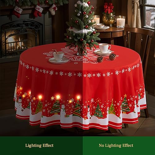Miniatura 7 de Besutolife Mantel redondo de Navidad con luces de 60 pulgadas, cubierta de mesa de tela roja, estampado de árboles de muñeco de nieve, copos de