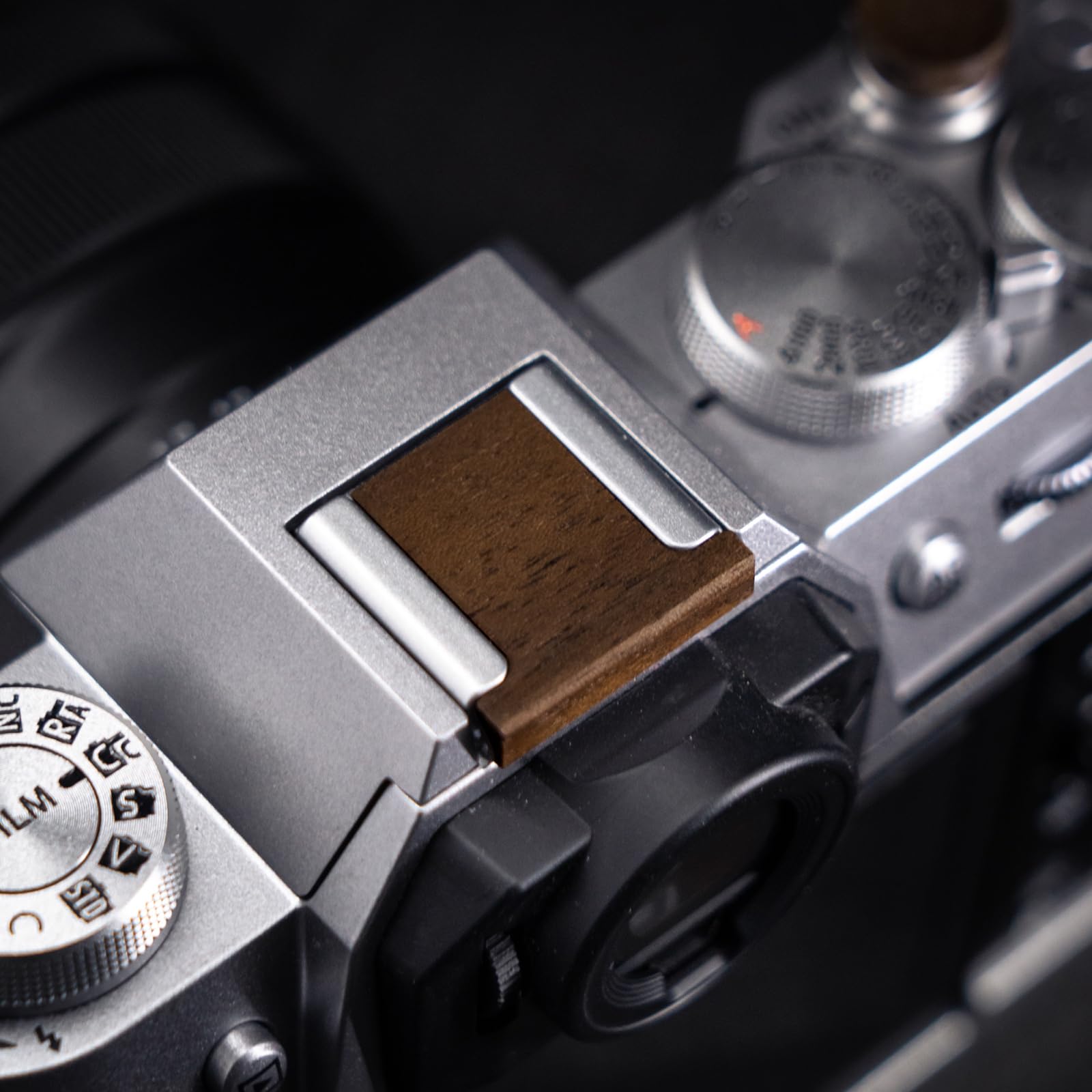 Amazon | Iborrys 富士 FUJIFILM カメラ向け 高級実木製 ホットシュー