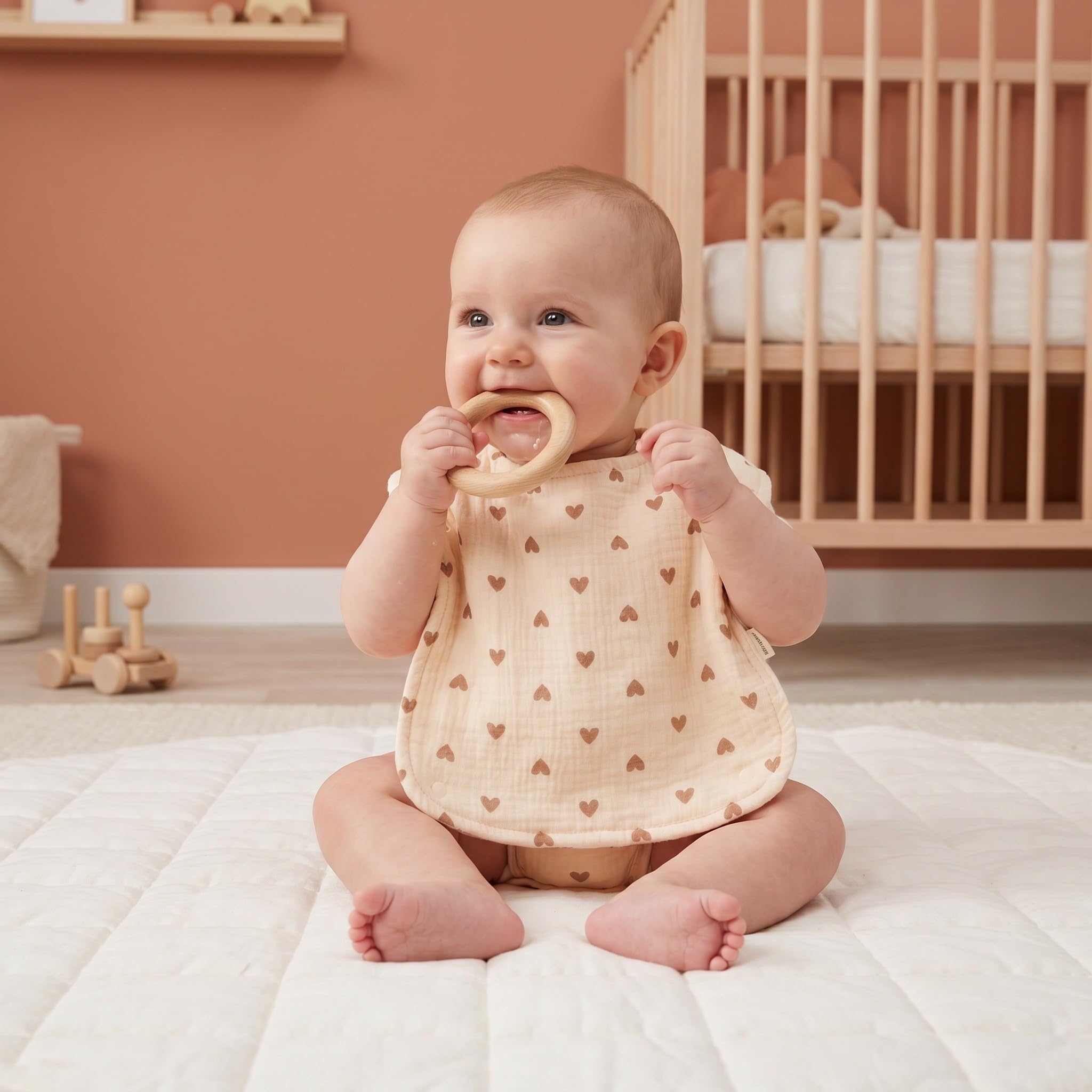 Lurrose Bavaglino in cotone per neonati con copricinturini per imbracatura, bavaglini per la dentizione con motivo a cuori per neonati e bambini, asciugamano assorbente per la saliva per passeggino
