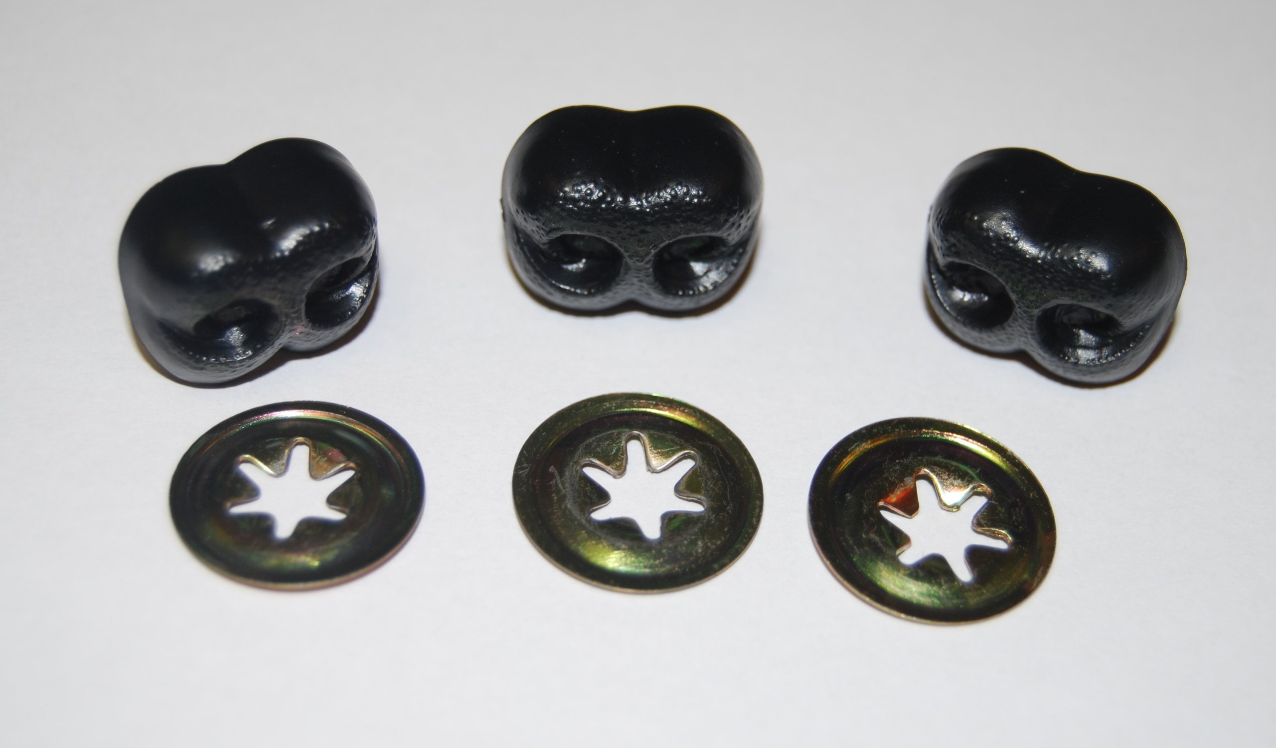 celloexpress Pack of 3 - Black Animal Noses 30mm Metal Backs - Teddy Bear & Soft Toy Making Detailed Nosess