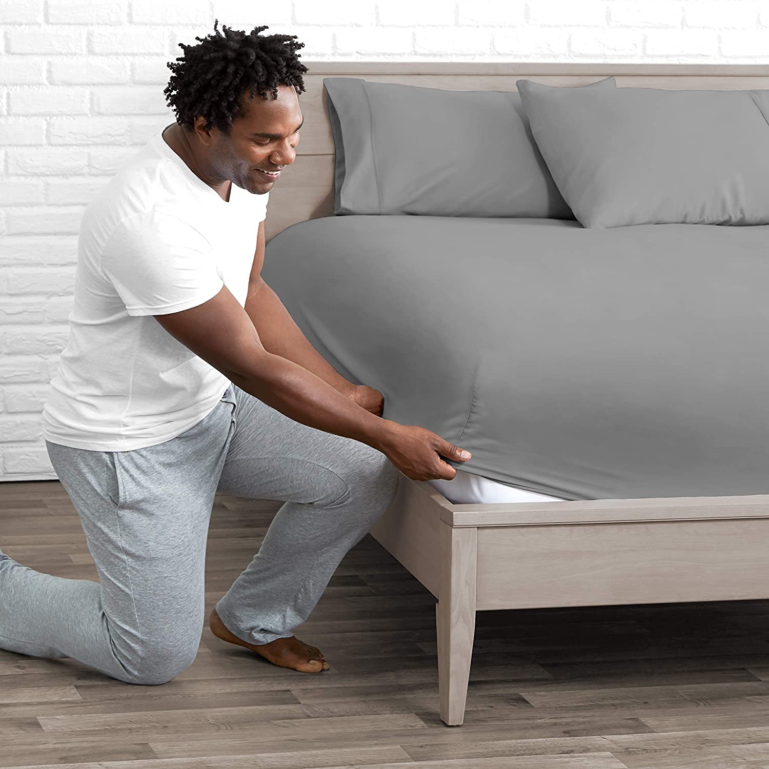 Sofrito Fitted Bedsheet - (72"x78" - inches) with 2 Pillow Covers - 300 TC Glace Cotton - All Around Elasticized - Shrinkage and Fade Resistant with 8" Deep Pocket - Plain Silver (B0BSTJ2G8V) Amazon Price History, Amazon Price Tracker