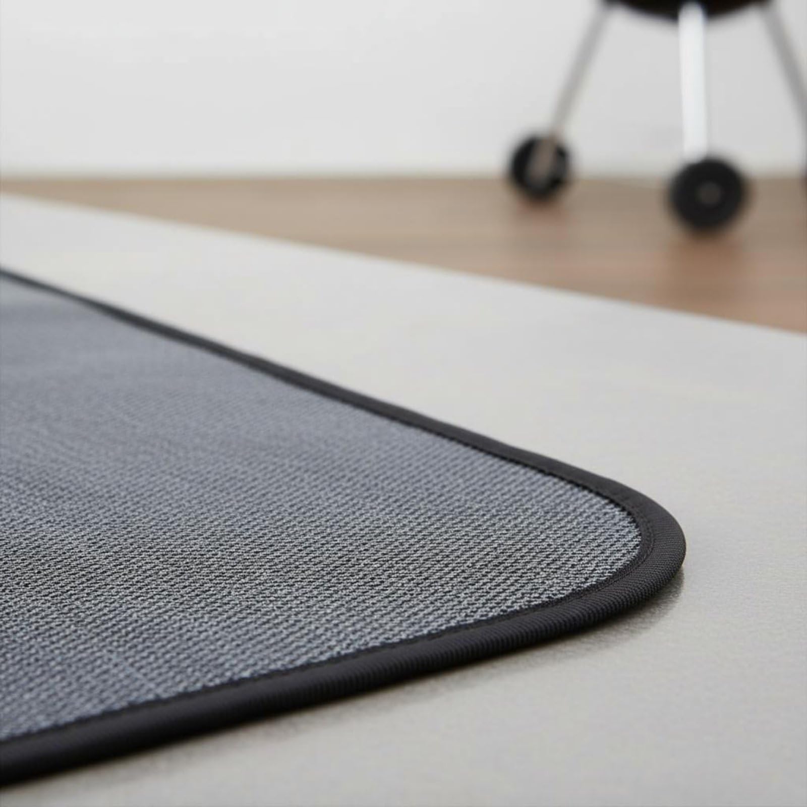 Outdoor Grill Pad Feuerfeste Grillmatte Schutzmatte Bodenmatte Funkenmatte mit Silikonbeschichtung Und Glasfaser für Schutz vor Hitze Kohlen Und Fett, 60 40Zoll