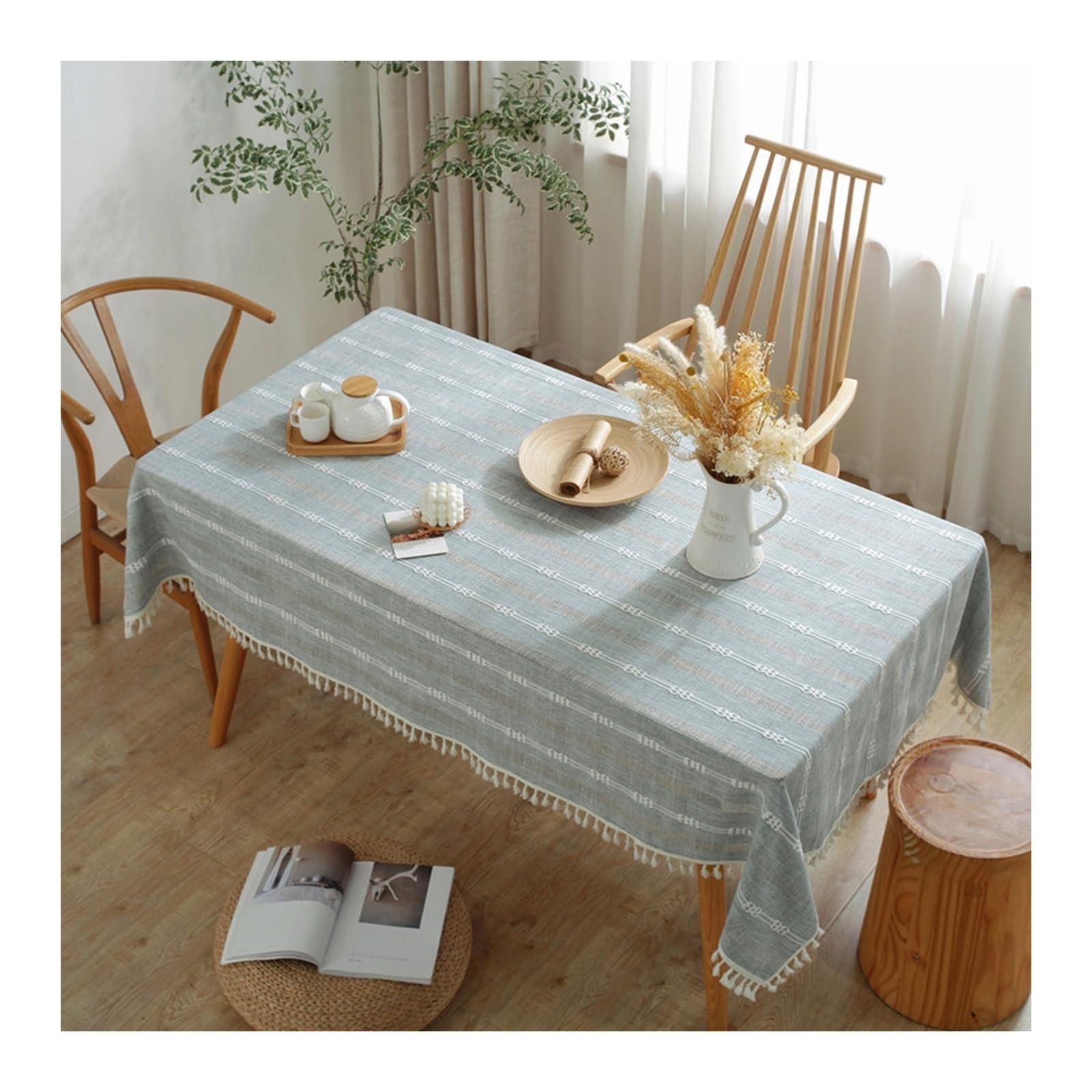 Nappe de table anti tache bleu gris 140x200 protégeant des repas salissants avec style