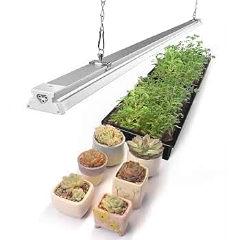 GF GROW LEDライト 4灯 本体　2台 toggled 4 ft. 32-Watt Full Spectrum LED Grow Light Fixture