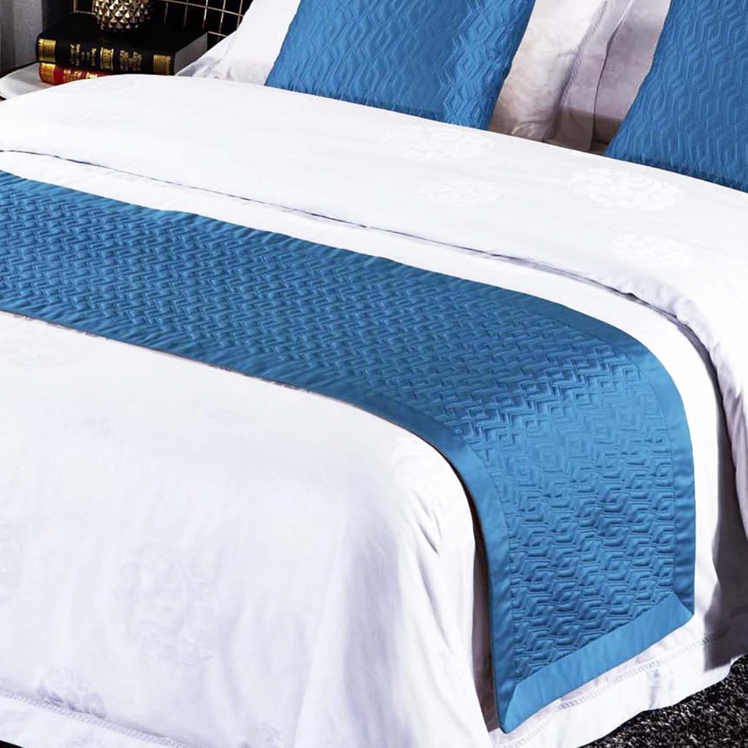 Quilted Solid Color Bed Scarves Runners Hotel Home Bed Scarf Sofa Towel Throw Blanket Simple Elegant Geometric Bedspread Covers Bedding Protection Decor,G-50 * 210CM(1.5m Bed)