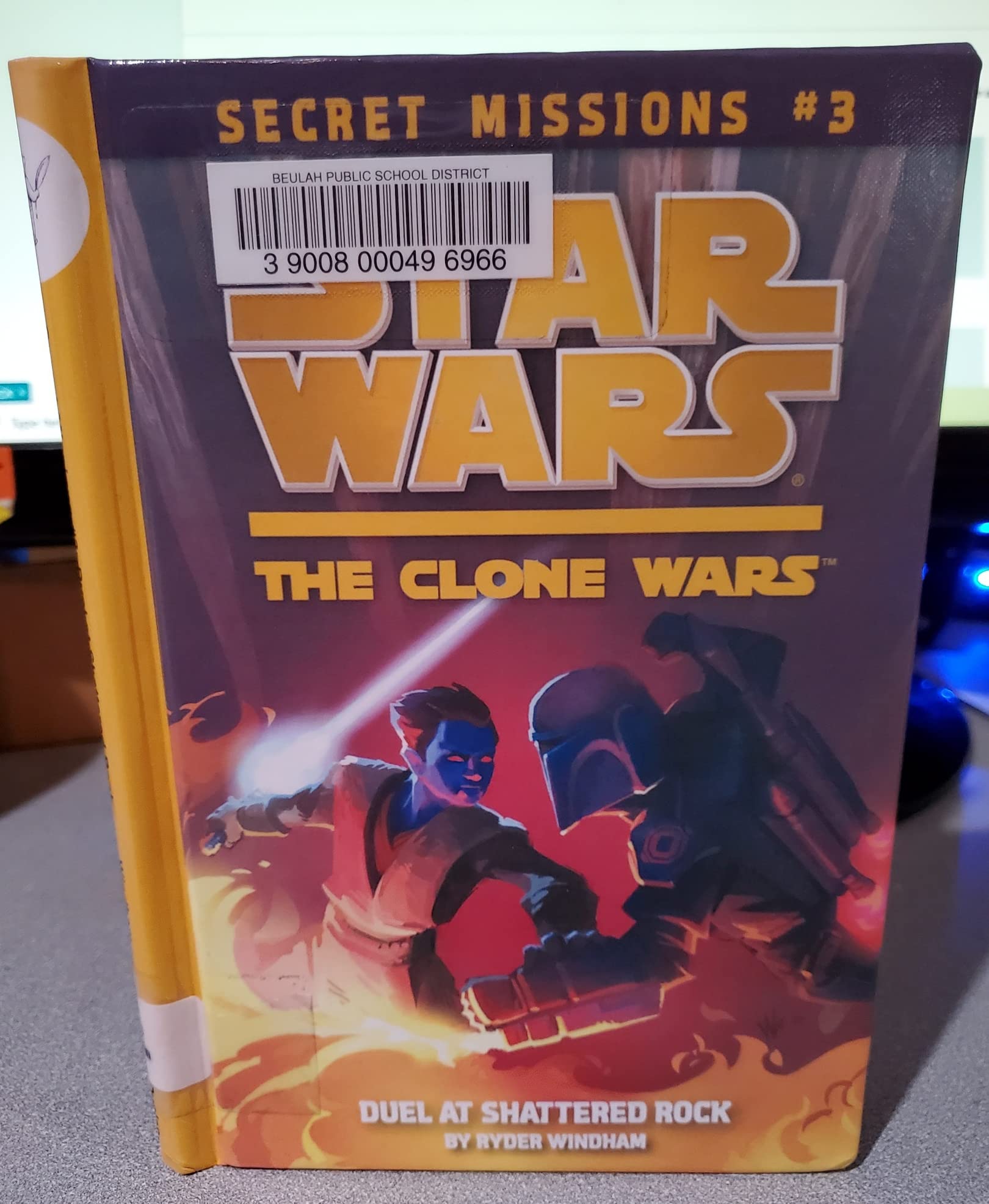 Buy Duel at Shattered Rock #3 (Star Wars: The Clone Wars) — BookShops.in