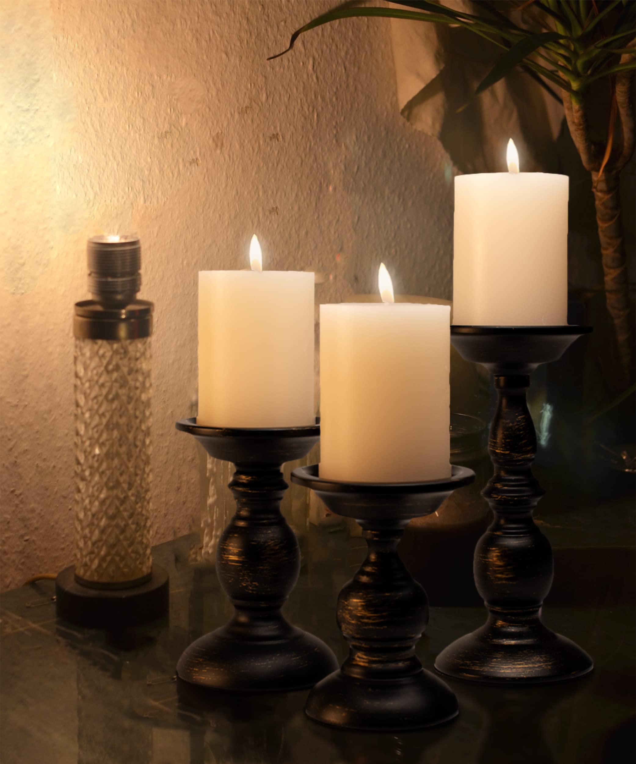 Amazon.co.jp: アンティーク調ブラックピラーキャンドルホルダー 3個