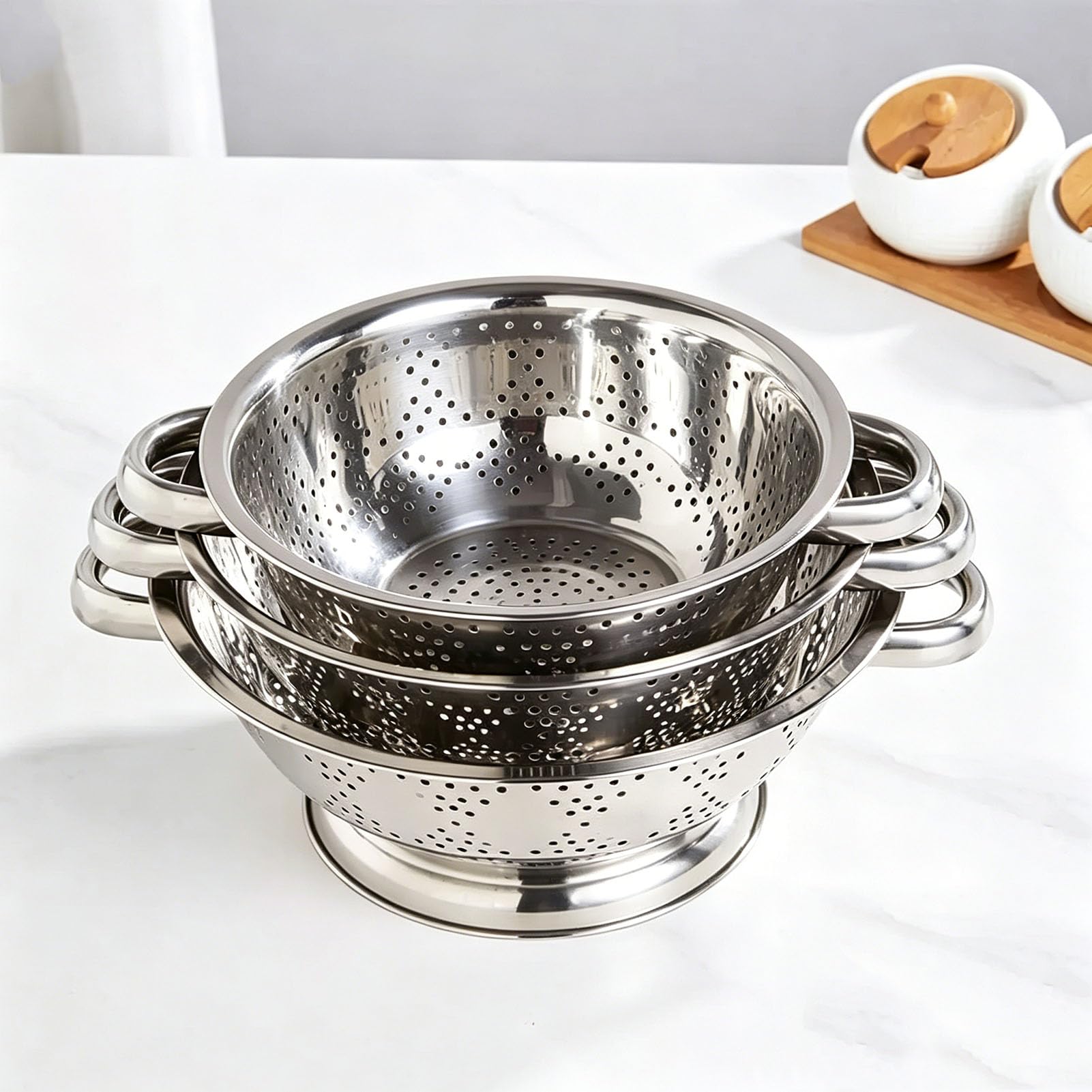 Passoire Double Anse en Acier Inoxydable Lot de 3, Tamis de Cuisine de cuisine avec poignées et pied Pour laver et égoutter les fruits, les légumes (18, 20, 22 cm)