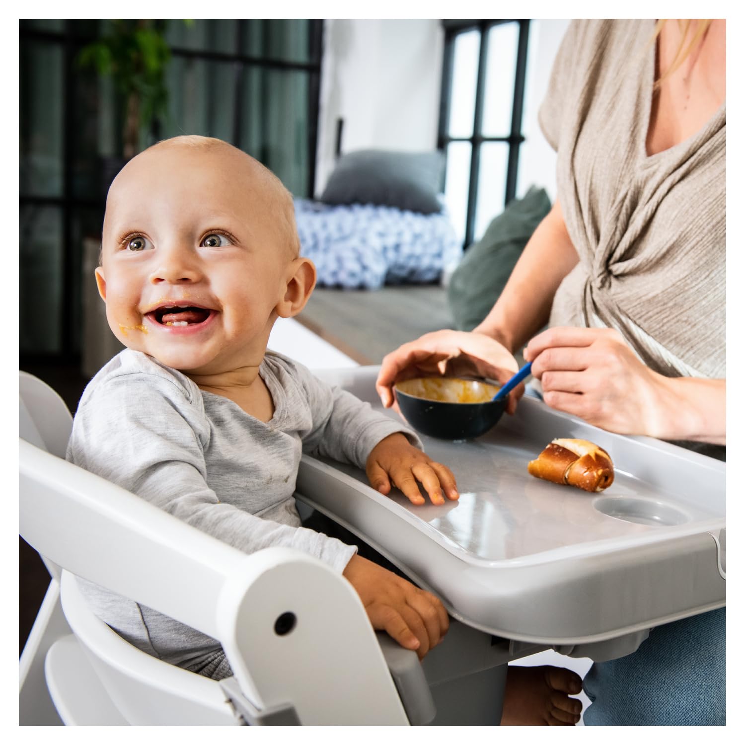 Hauck Alpha Tray Grau 3in1 Essbrett Kompatibel mit Alpha+ Beta+ Holzhochstuhl für Kinder 6-24 Monaten mit Sitzverkleinerer 3-Stufigem Esstisch
