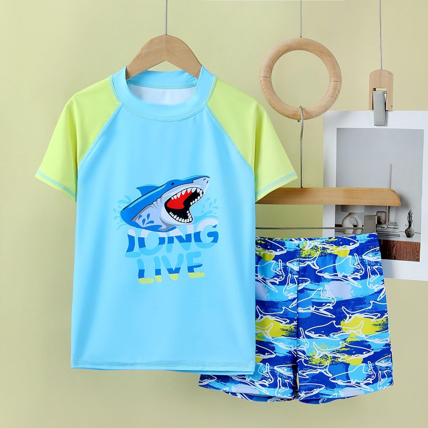 Boys' Swimwear Sets 2 Piece Quick Dry Short Sleeve Boys Uv Protection Swimwear Print Round Neck Sport Trunks Rash Guard Sets