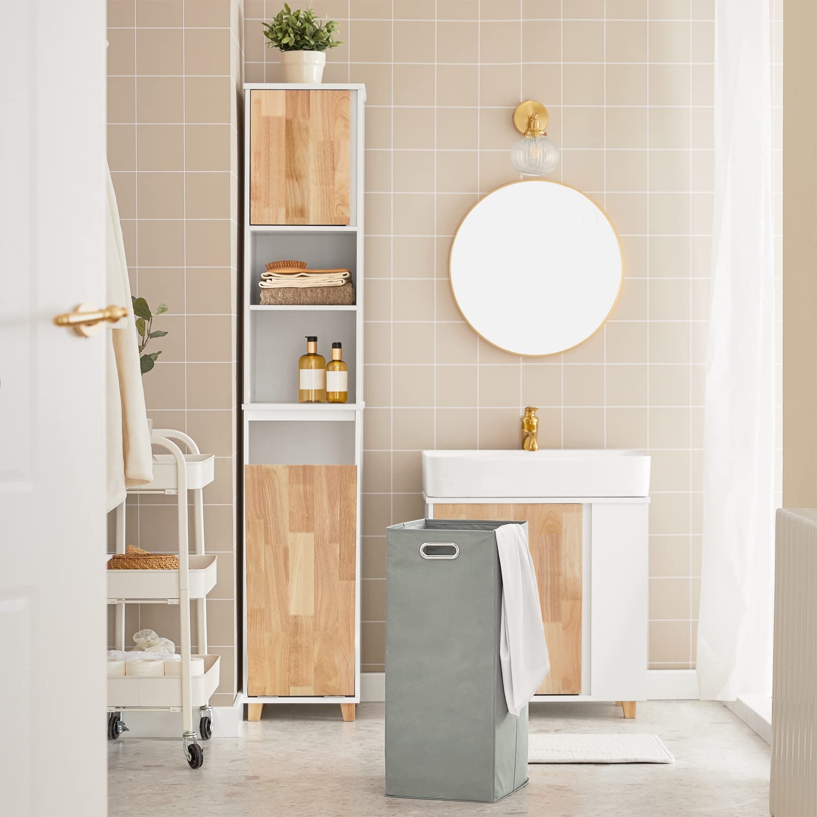 SoBuy Mobile Bagno - Mobiletto Bagno Salvaspazio con Cesto Portabiancheria Pieghevole, Mobile Alto e Stretto in Legno Resistente all’Umidità, Bianco, 31x170x32 cm, BZR74-W