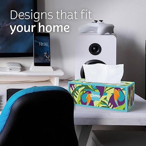 Miniatura 7 de Kleenex Pañuelos faciales ultra suaves, 3 cajas planas, 110 unidades (paquete de 3) (330 pañuelos en total)