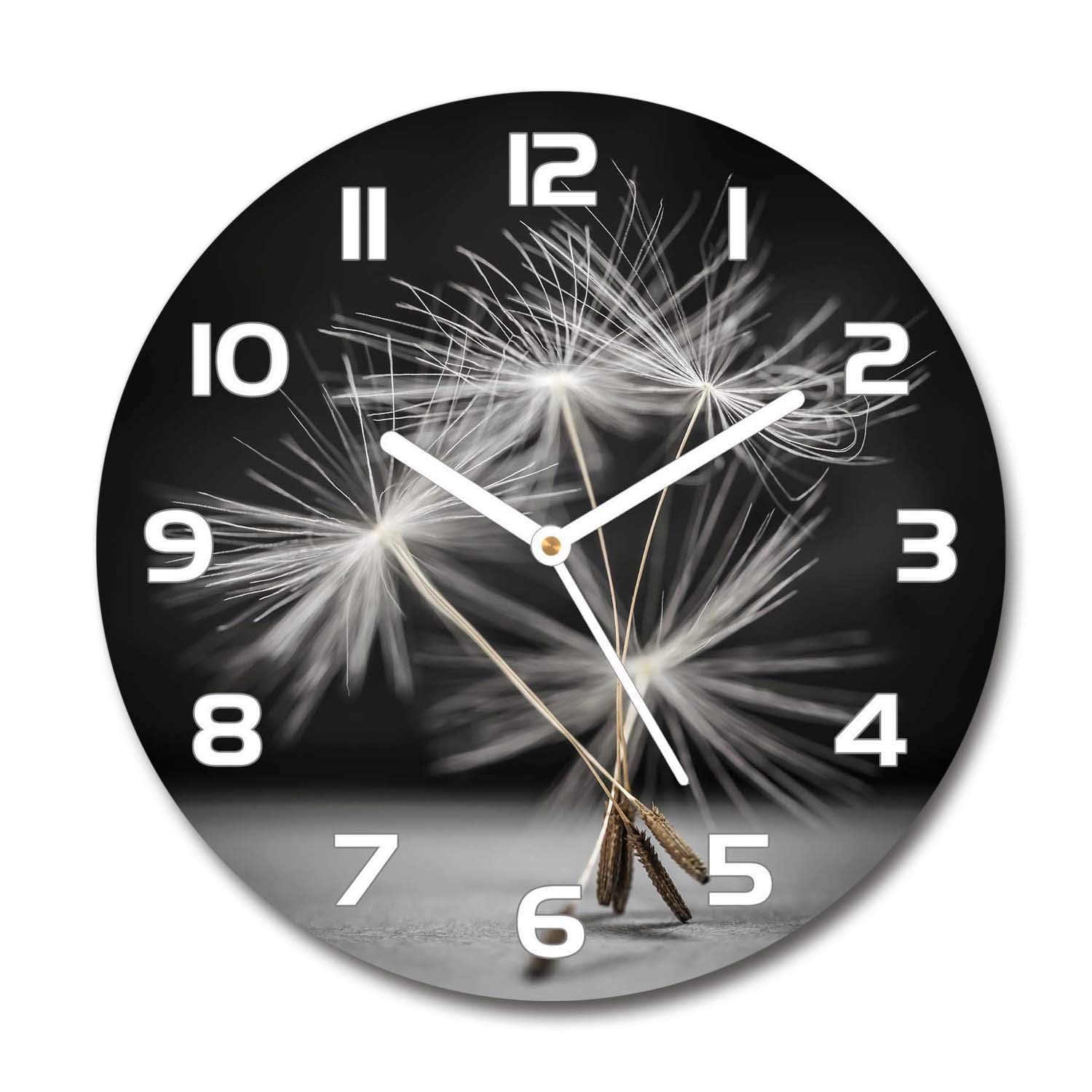Horloge en verre 60x60cm silencieuse pour un salon apaisant