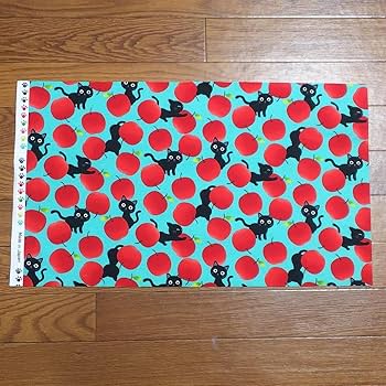 黒猫りんごパネル生地　ハンドメイド 黒猫りんごパネル生地 ハンドメイド