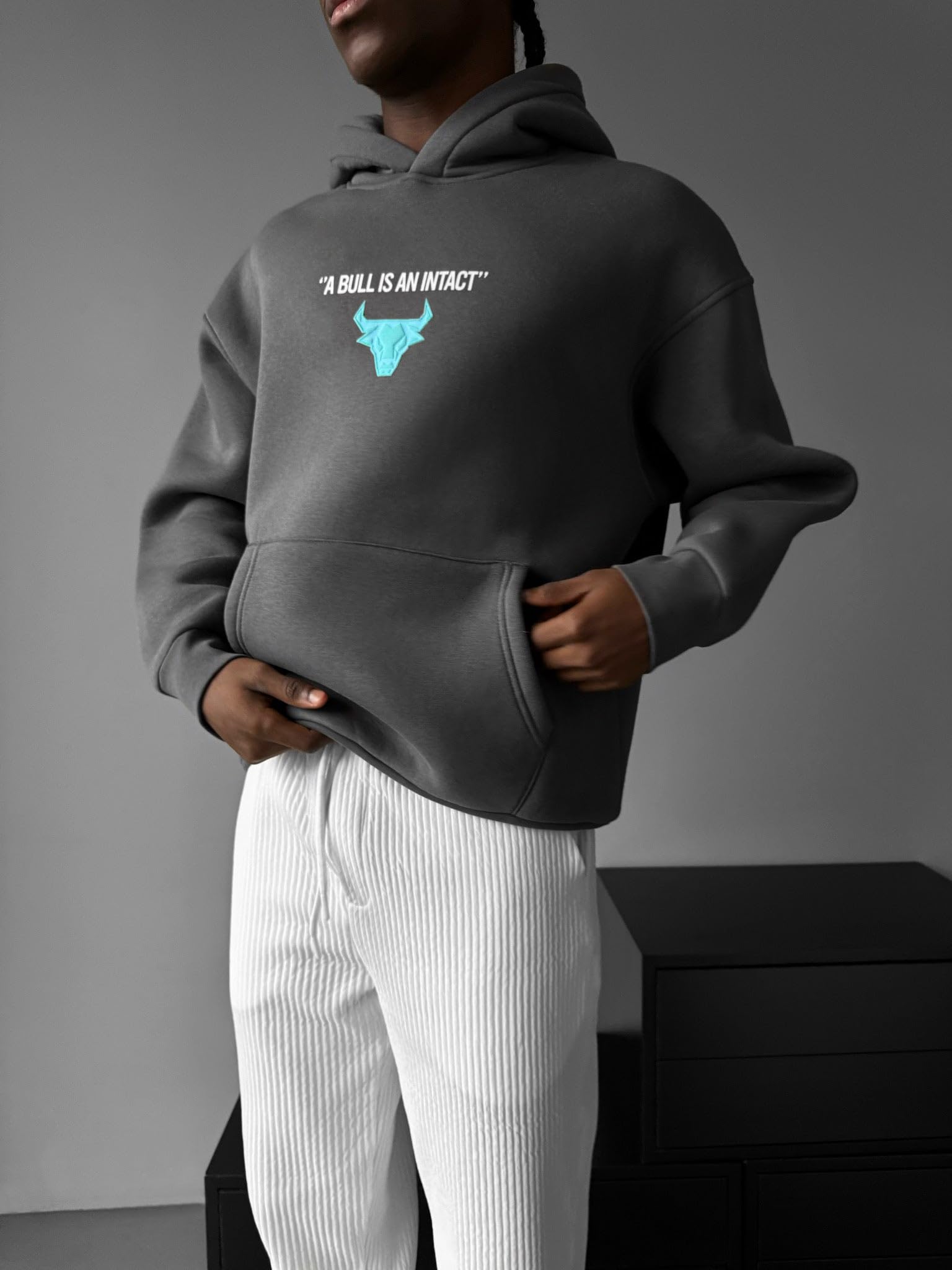 Oversize Bull Hoodie - Tornado Grey