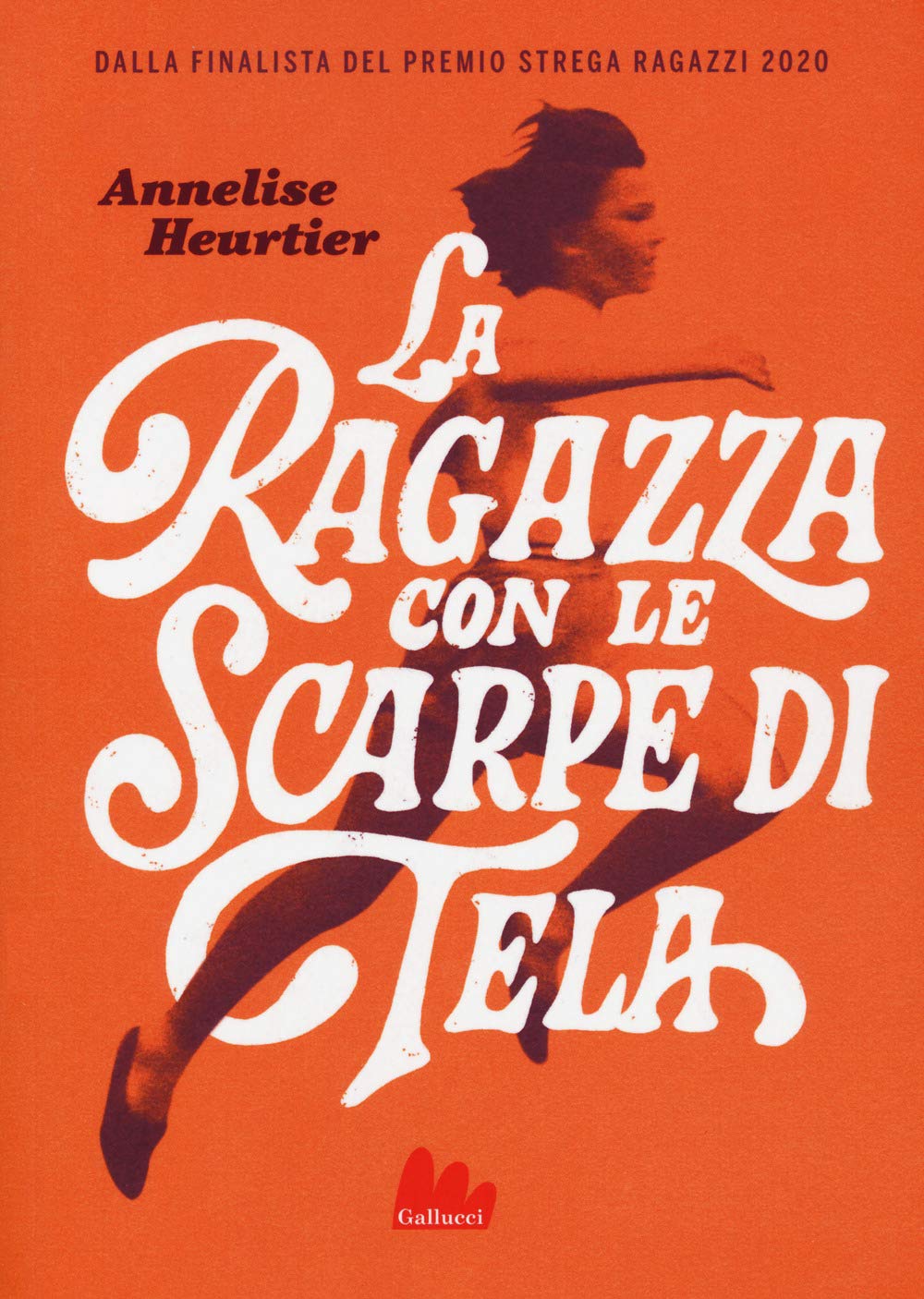 La Ragazza Con Le Scarpe Di Tela - 4