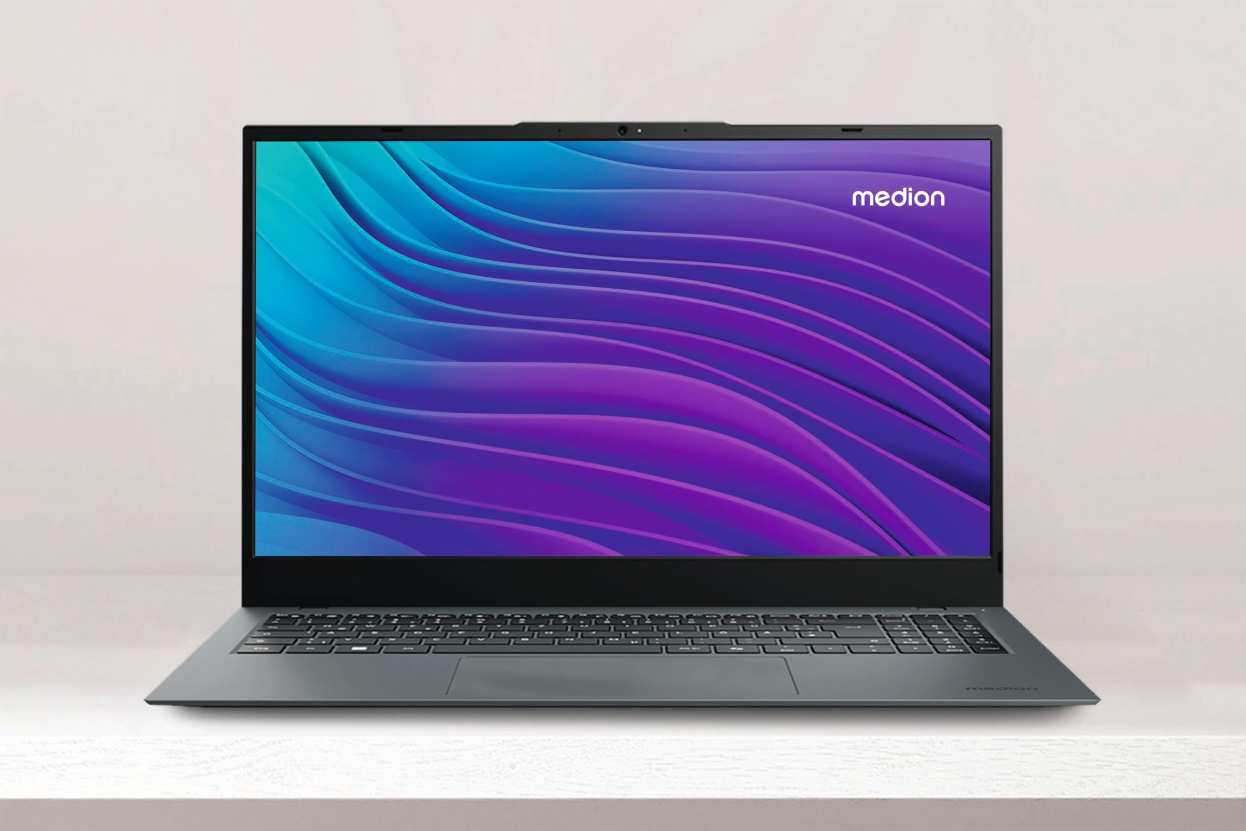 MEDION NOTEBOOK Elite E15443 MD62621 - Ordenador Portátil 15.6", Full HD, Intel Core™ Ultra 5, 16GB RAM, 512GB SSD, Sin GPU Dedicada, WiFi, Windows 11 Home, Plata