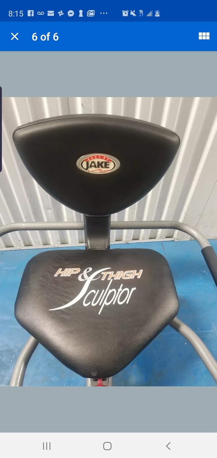 Close-up of the Hip & Thigh Sculptor seat and controls