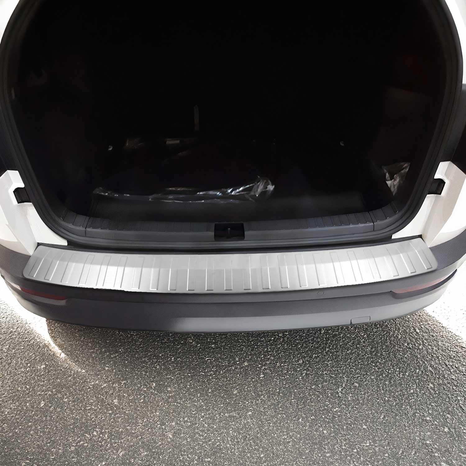 OMAC Protection de Pare-Chocs Arrière pour Skoda Karoq 2017-2026 – INOX Finition brossée – Seuil de Coffre sur Mesure – Protection Seuil de Chargement