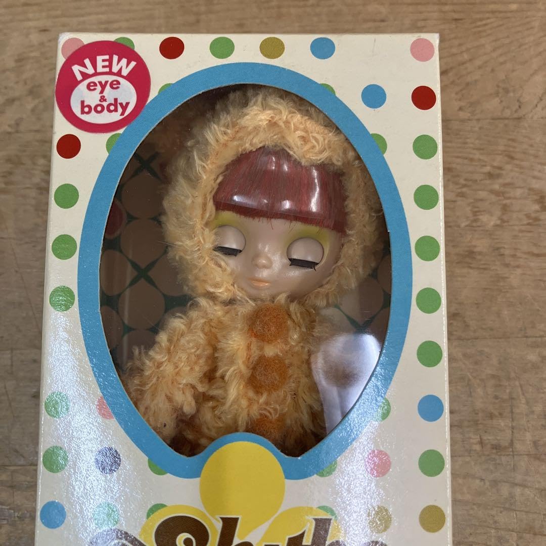 Amazon | 着ぐるみプチブライス ベアハグ Blythe | 人形・ドール