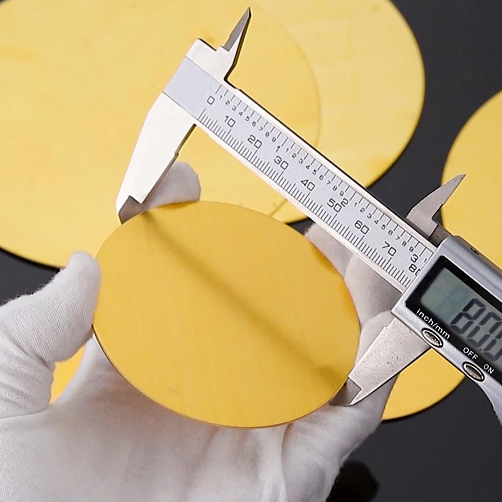 10 runde Messingplatten, 1 mm dick, Durchmesser 10–100 mm, Messing-Rundscheiben H62. Geeignet for Bastelarbeiten, Heimwerken, Elektroreparaturen und industrielle Anwendungen.(10Pcs1*100mm)