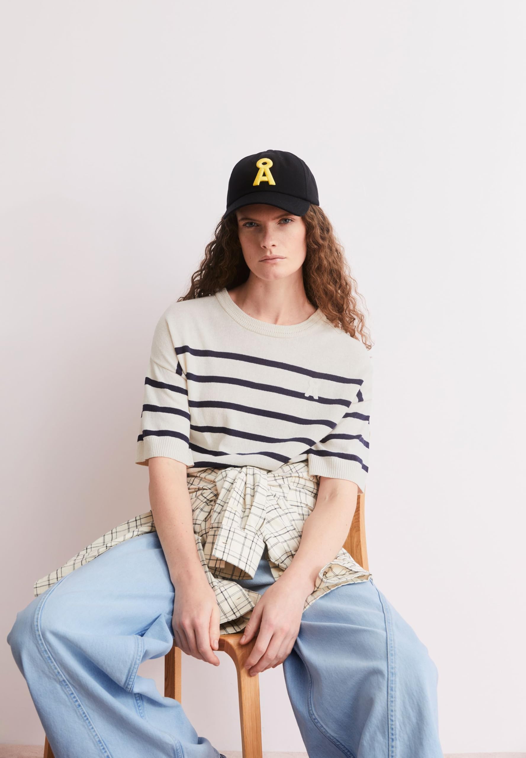 ARMEDANGELS T-shirt tricoté pour femme en lin mélangé à rayures, coupe décontractée