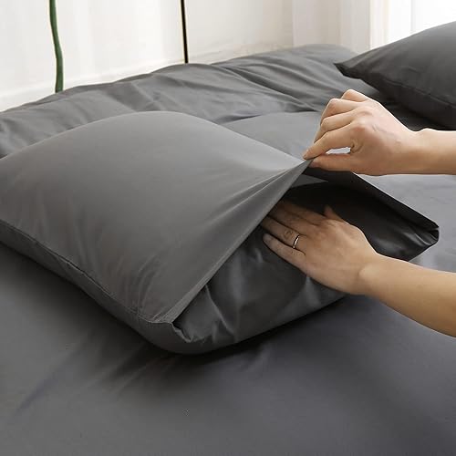 Miniatura 5 de MUXHOMO Juego de funda de edredón gris oscuro tamaño King, de microfibra cepillada suave y refrescante, 3 piezas con cierre de cremallera, 1 funda