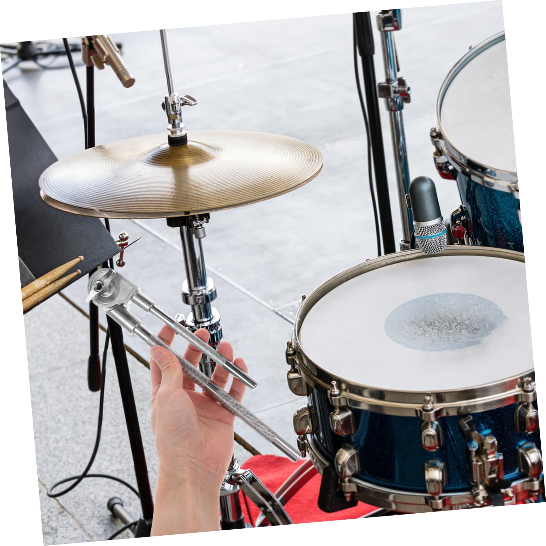 Robuste mit Zuverlässiger Halterung Kuhglockenklemme aus Metall für Schlagzeug Trommelhalterung Vielseitig Einsetzbar Silberfarbene bei Musikaufführungen