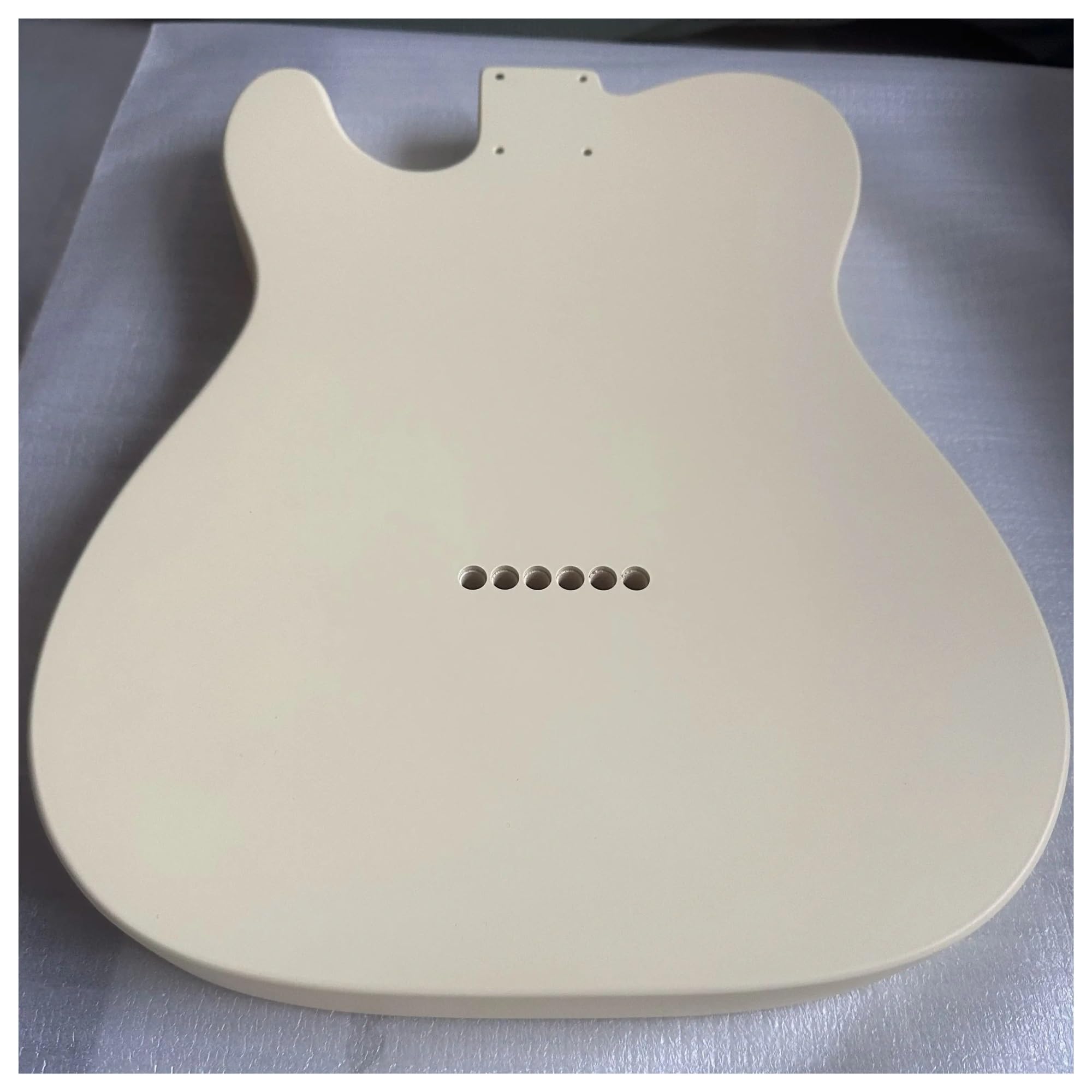 Vernice nitrocellulosica opaca Giallo chiaro Latte Legno di ontano Corpo for chitarra elettrica ST Parte fai da te Canna TL(TL)