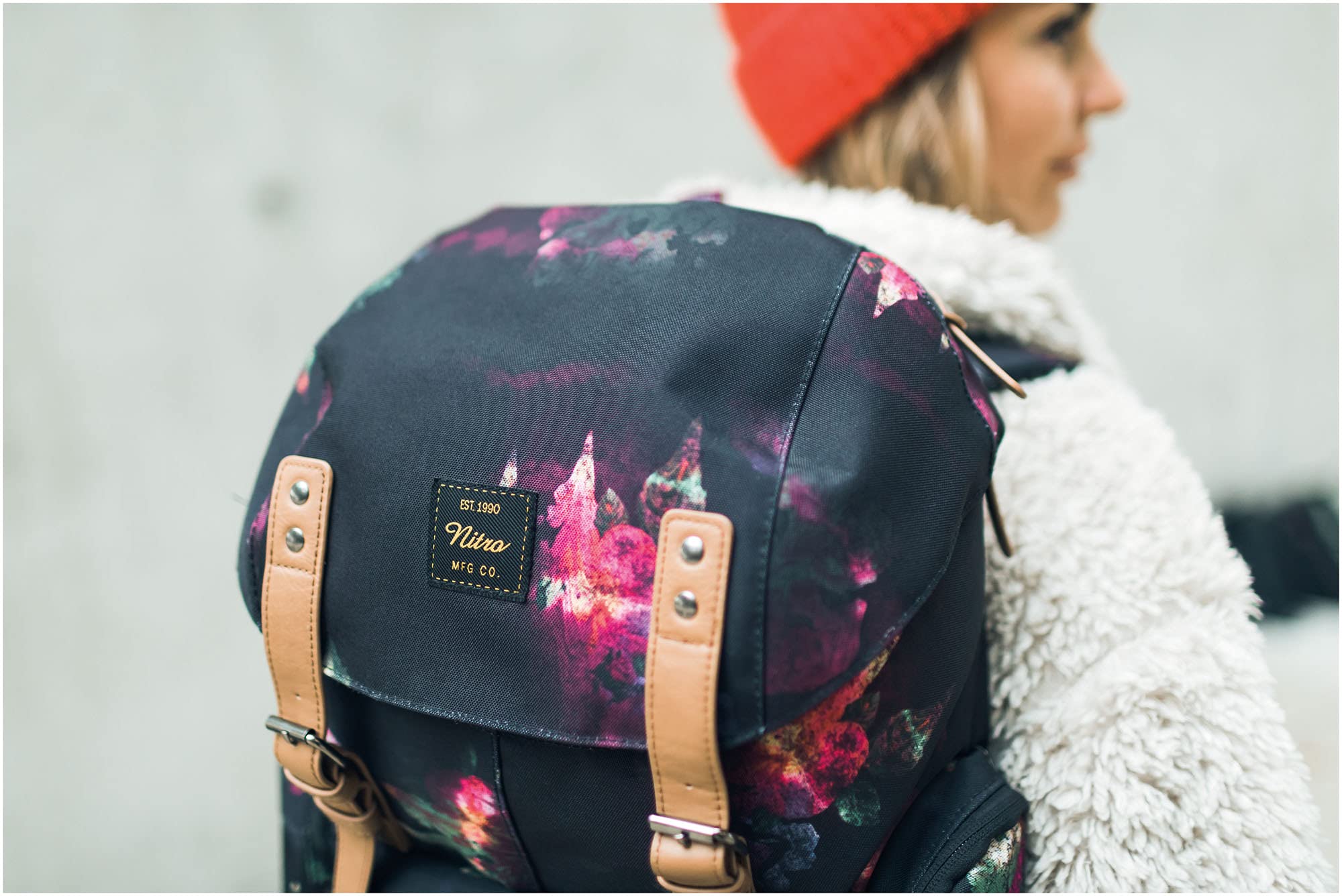 Nitro Weekender Alltagsrucksack mit gepolstertem Laptopfach, Schulrucksack, Wanderrucksack inkl. Nassfach