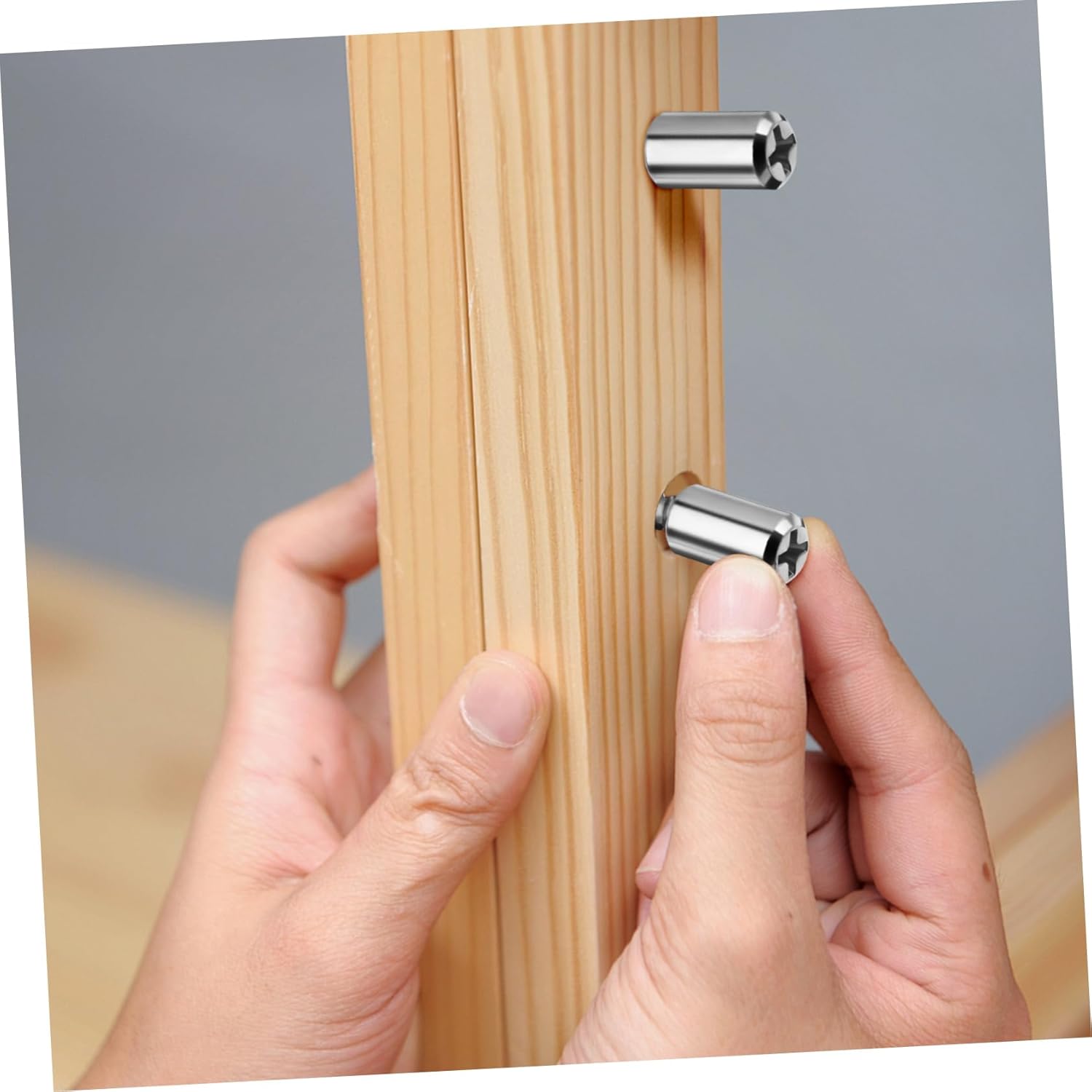 Homoyoyo 120pcs Garage Shelving Hardware Screw in Shelf Pegs Locking Shelf Clips for Wood Shelving Cupboard Organizers Cabinet Pins