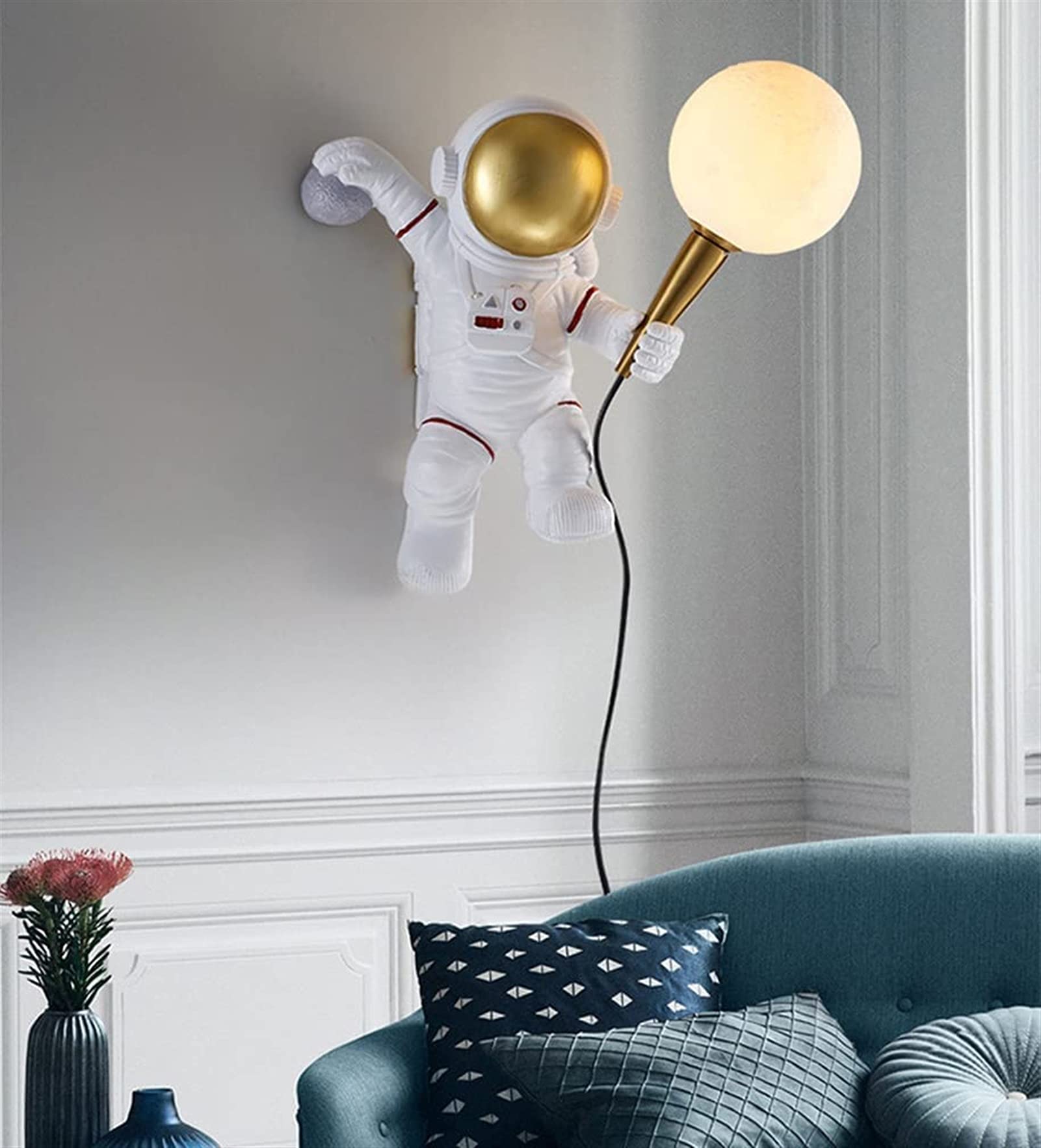 Astronaut Wandleuchte mit Steckdose Schlafzimmer Nachttisch Wandleuchte Wohnzimmer Mond Wandleuchte Flur Beleuchtung Dekoration